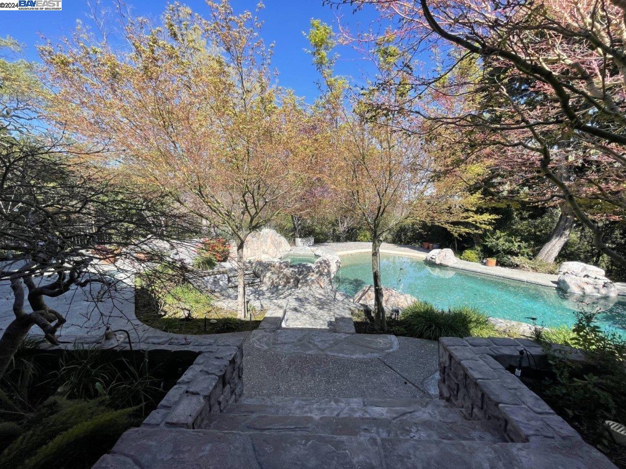 1926 Clover Ct