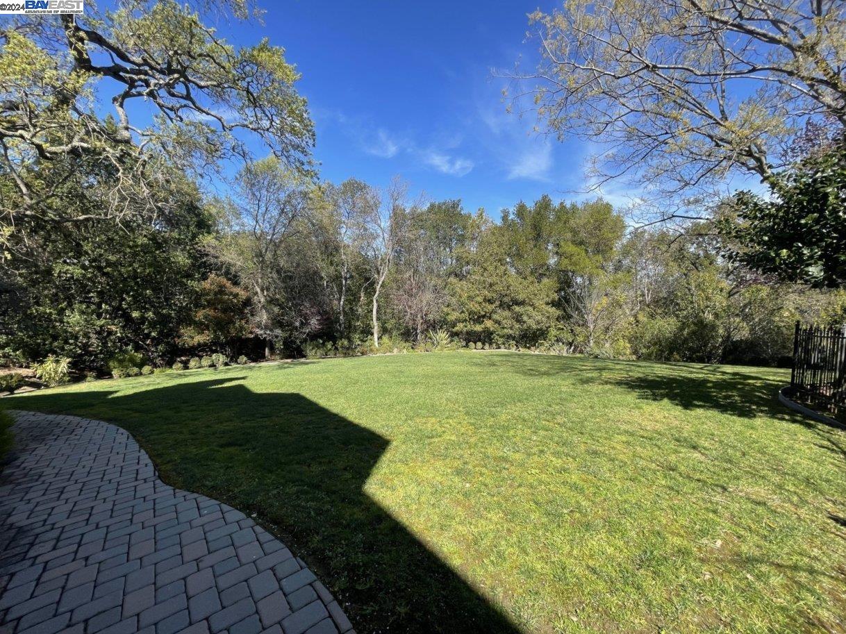 1926 Clover Ct