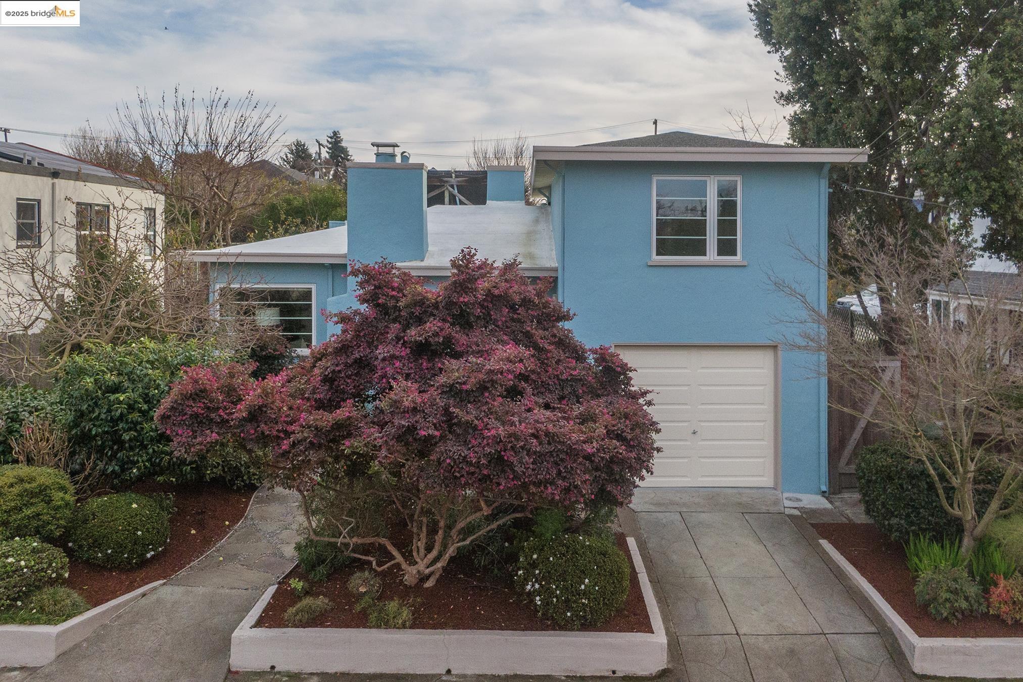1118 Francisco St