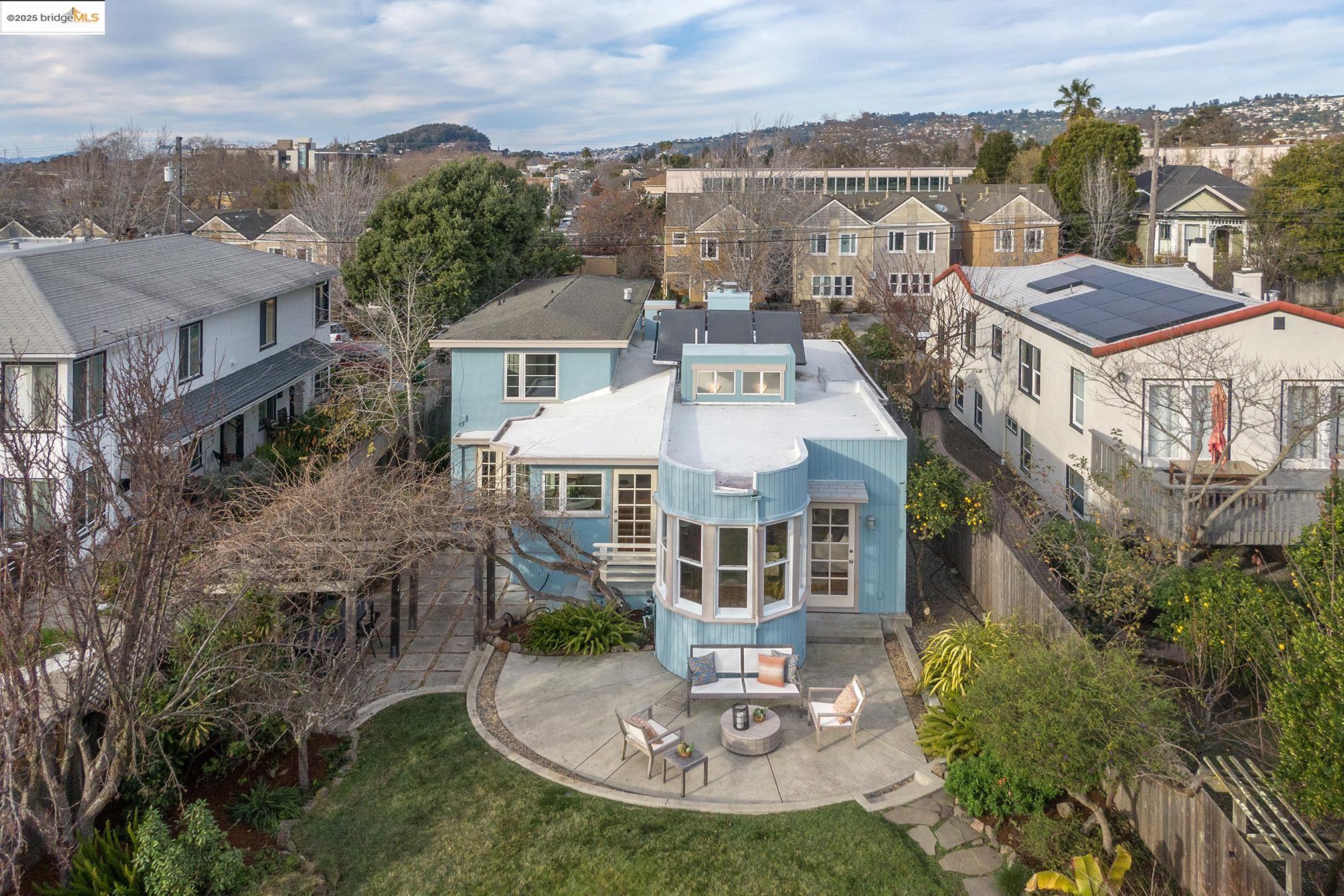 1118 Francisco St