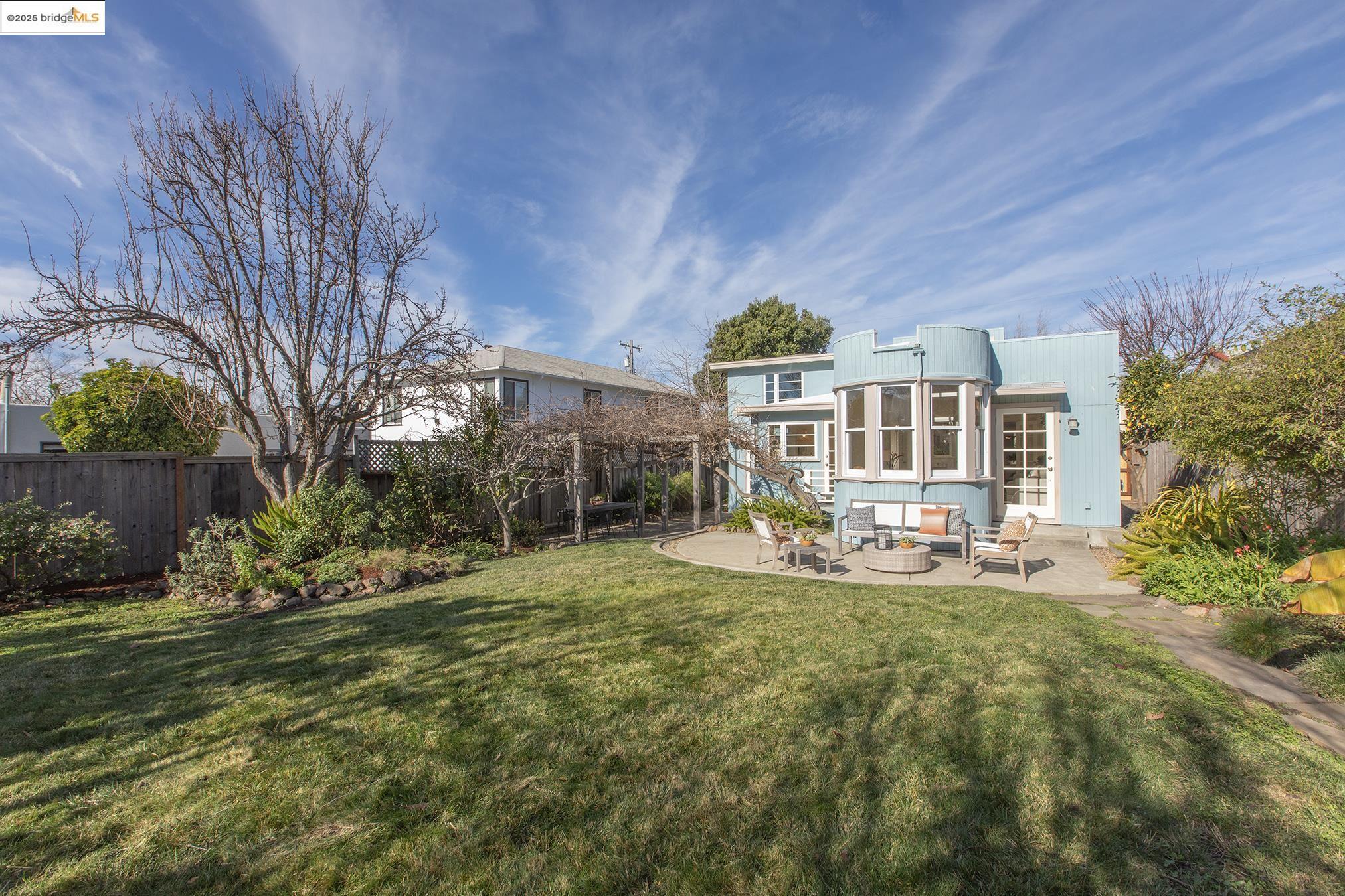 1118 Francisco St