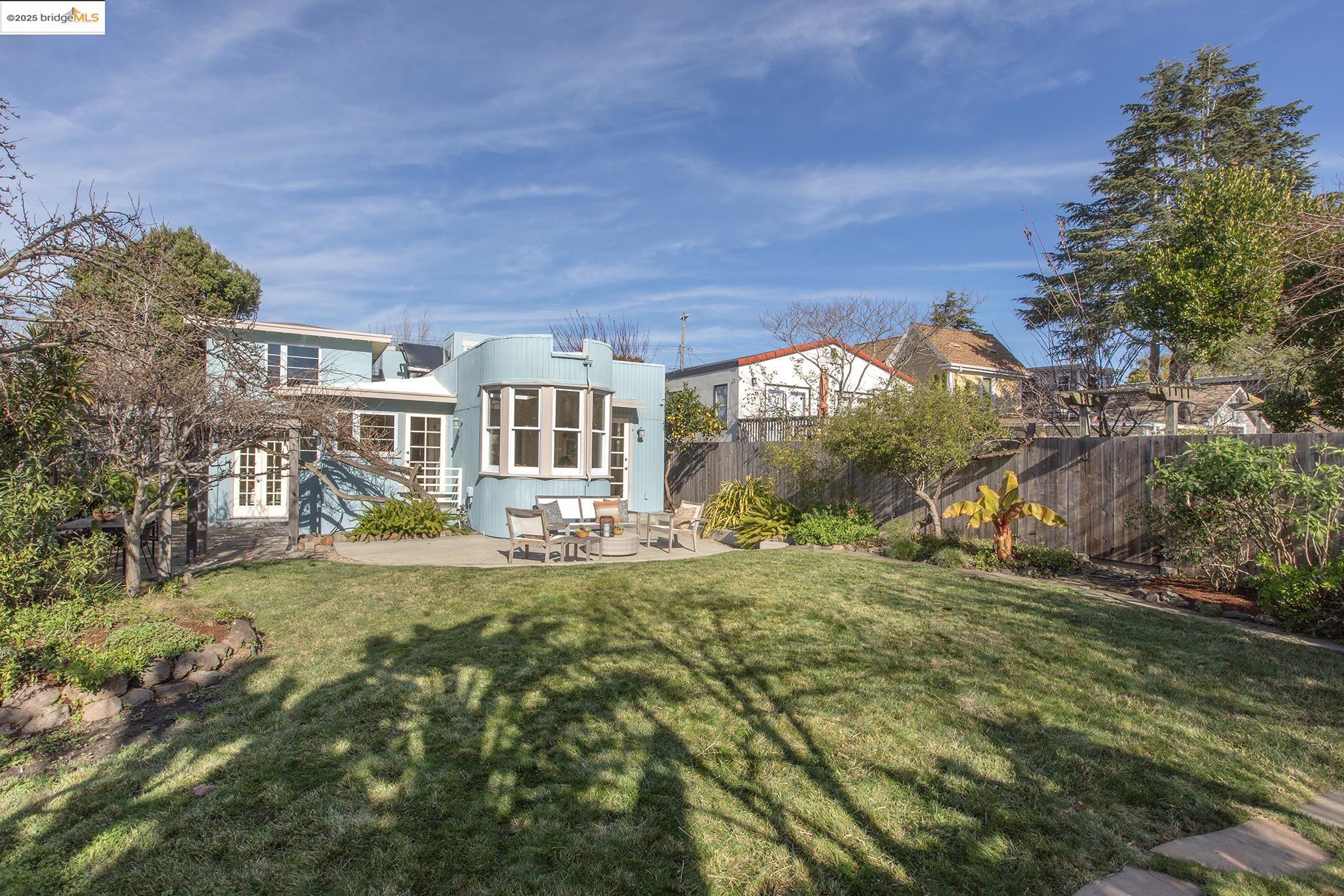 1118 Francisco St