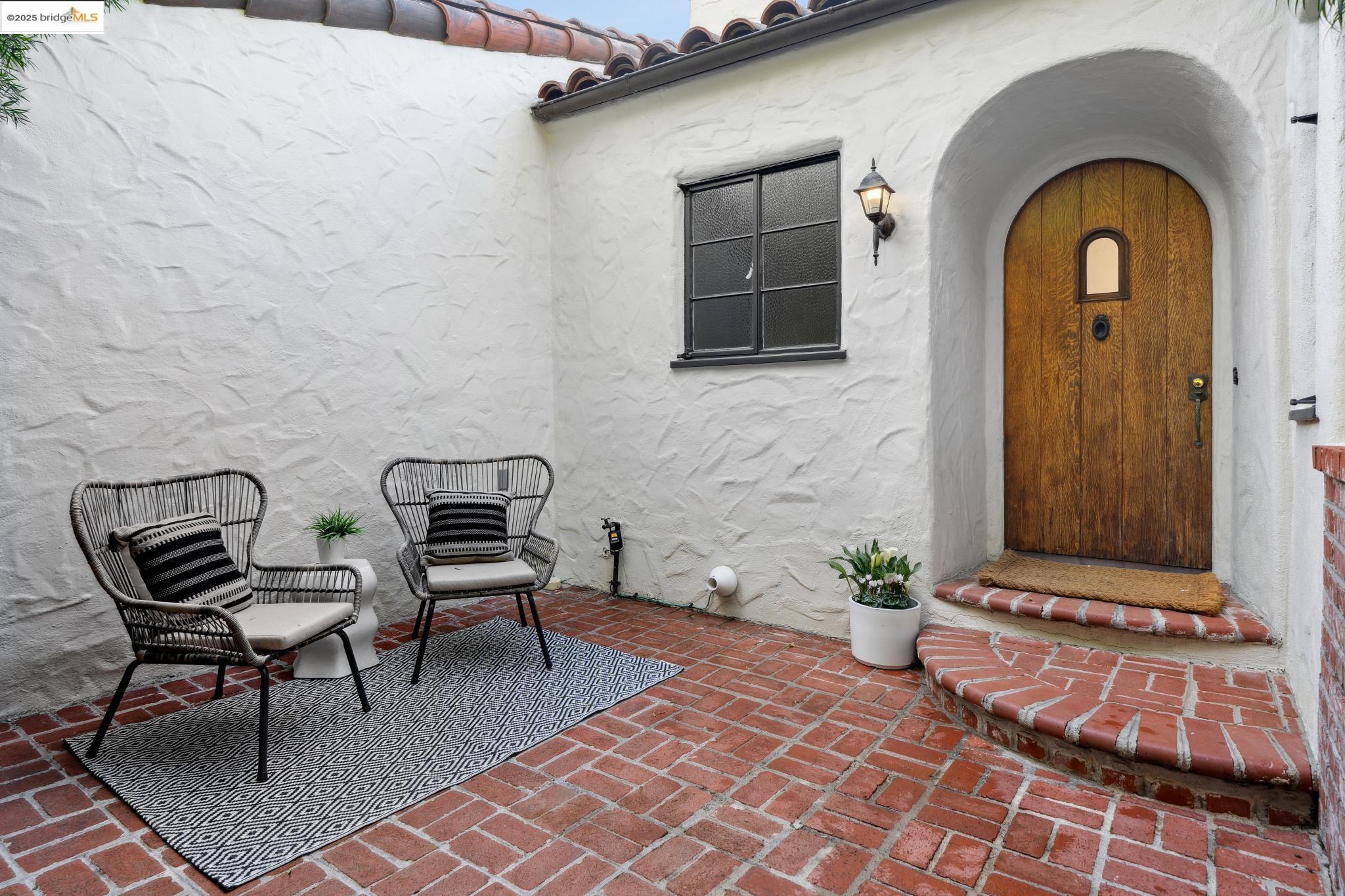 954 Keeler Avenue