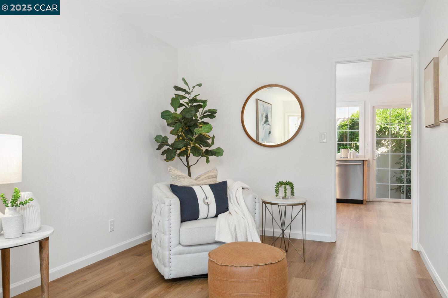 1419 Camino Peral