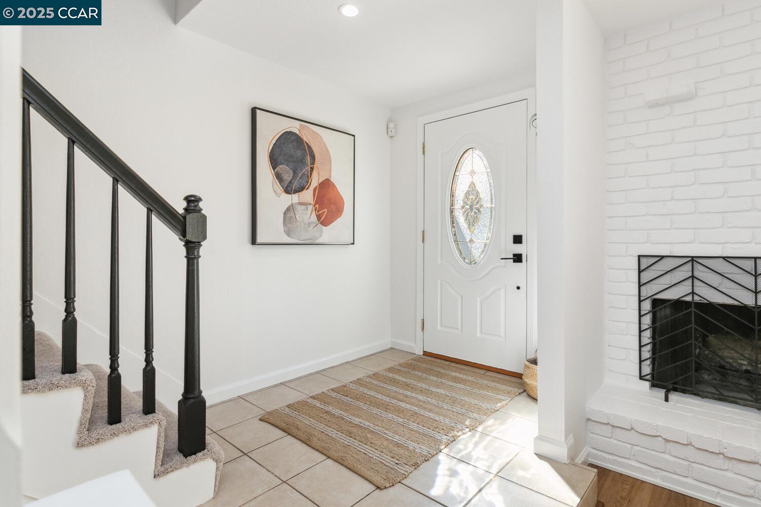 1419 Camino Peral