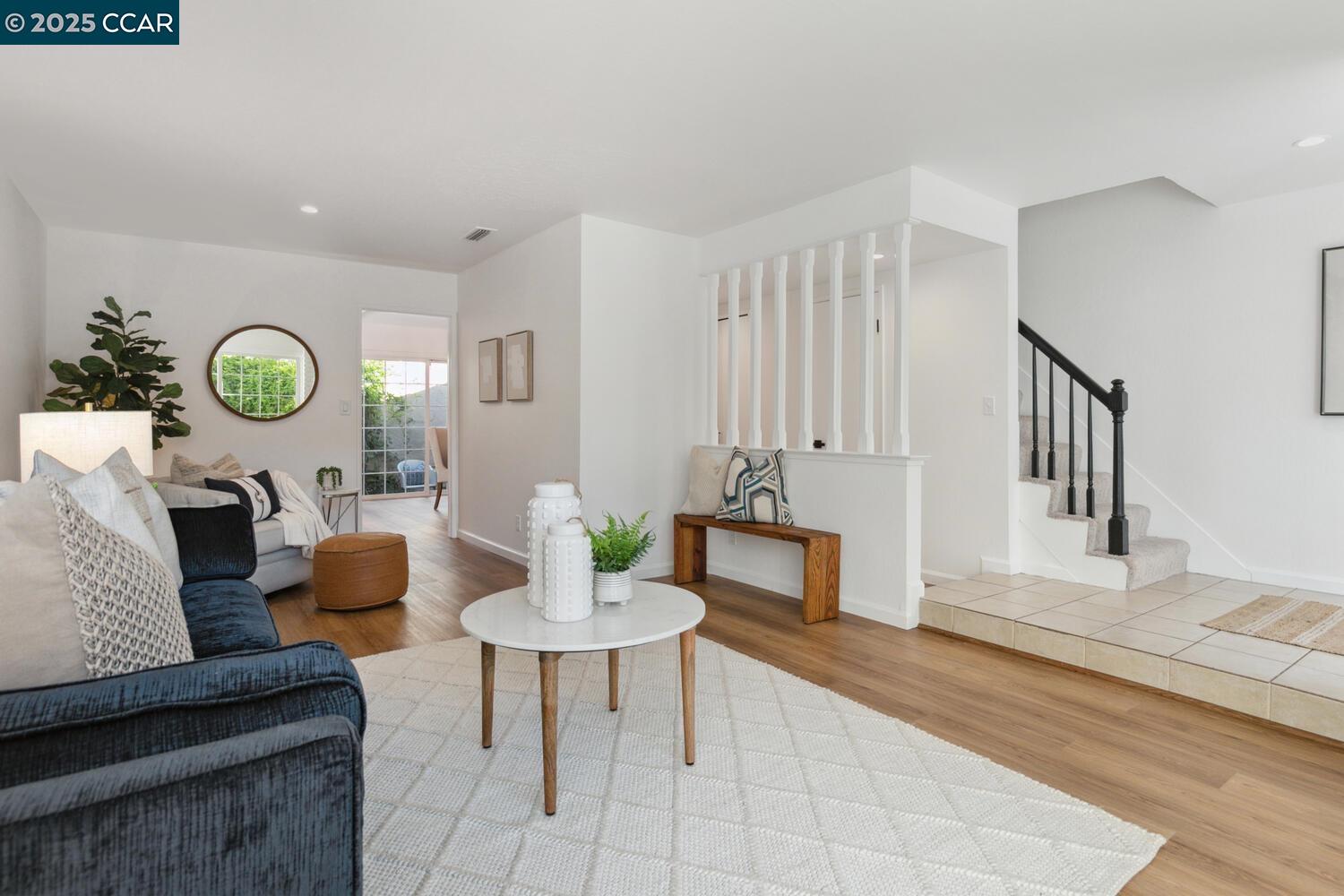 1419 Camino Peral