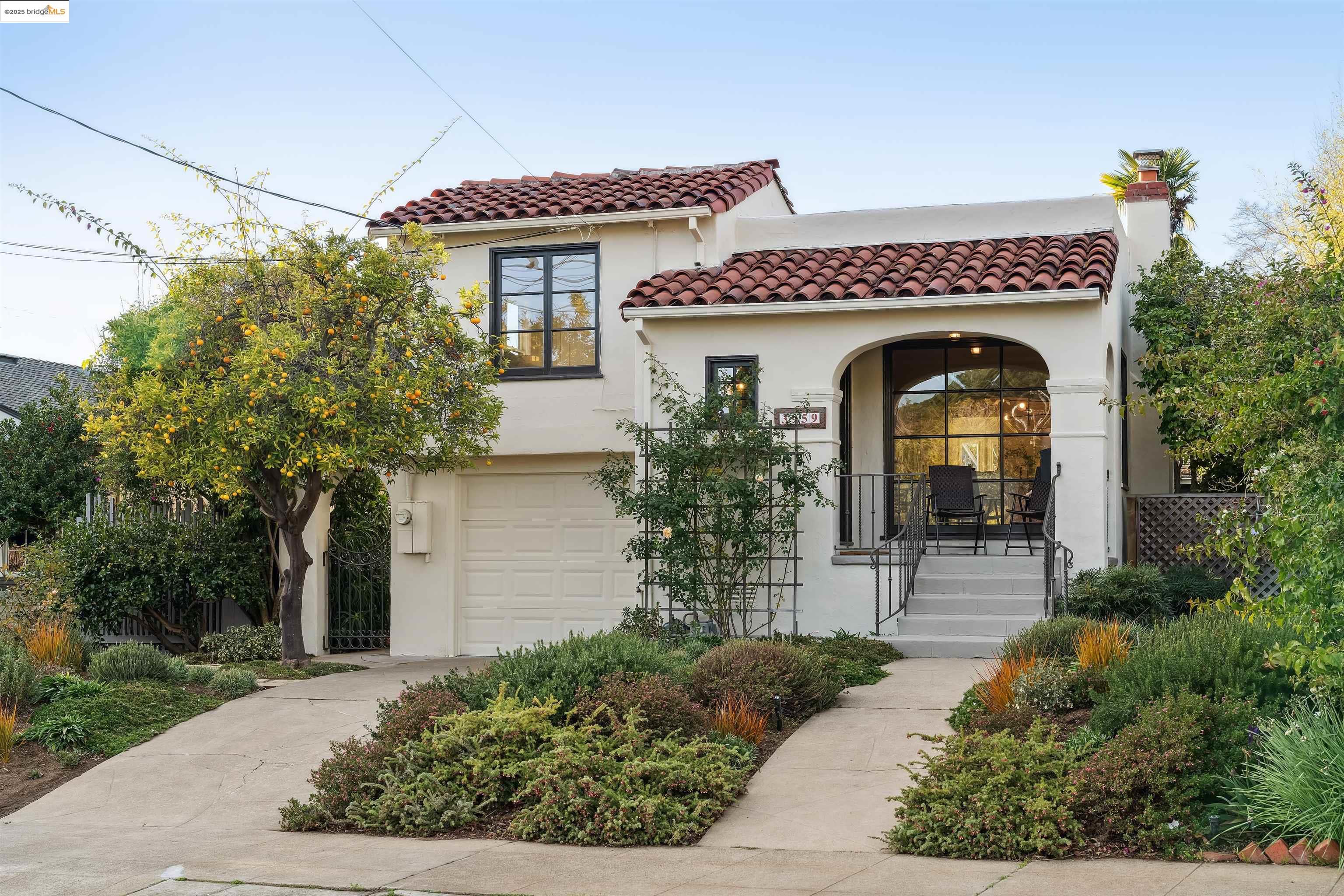 3959 Huntington