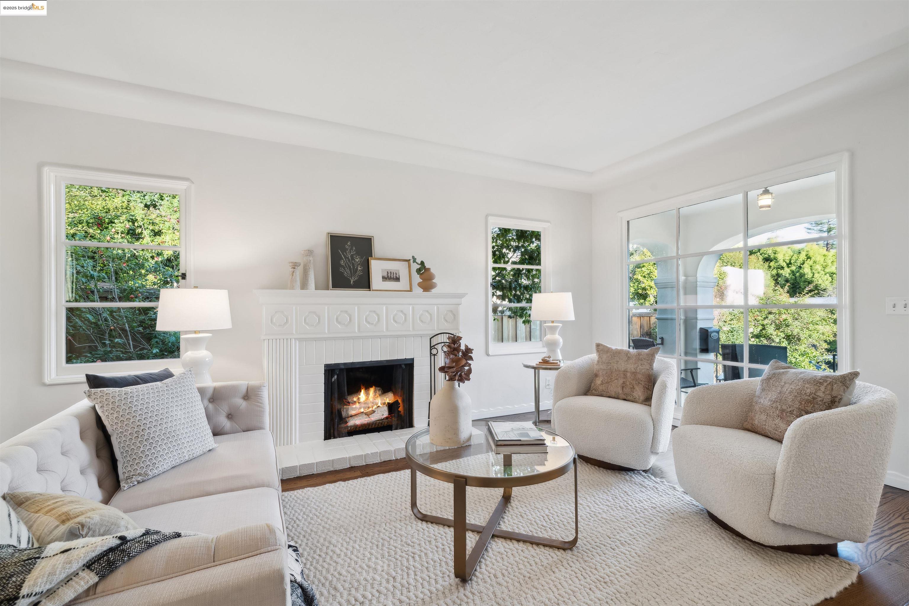 3959 Huntington