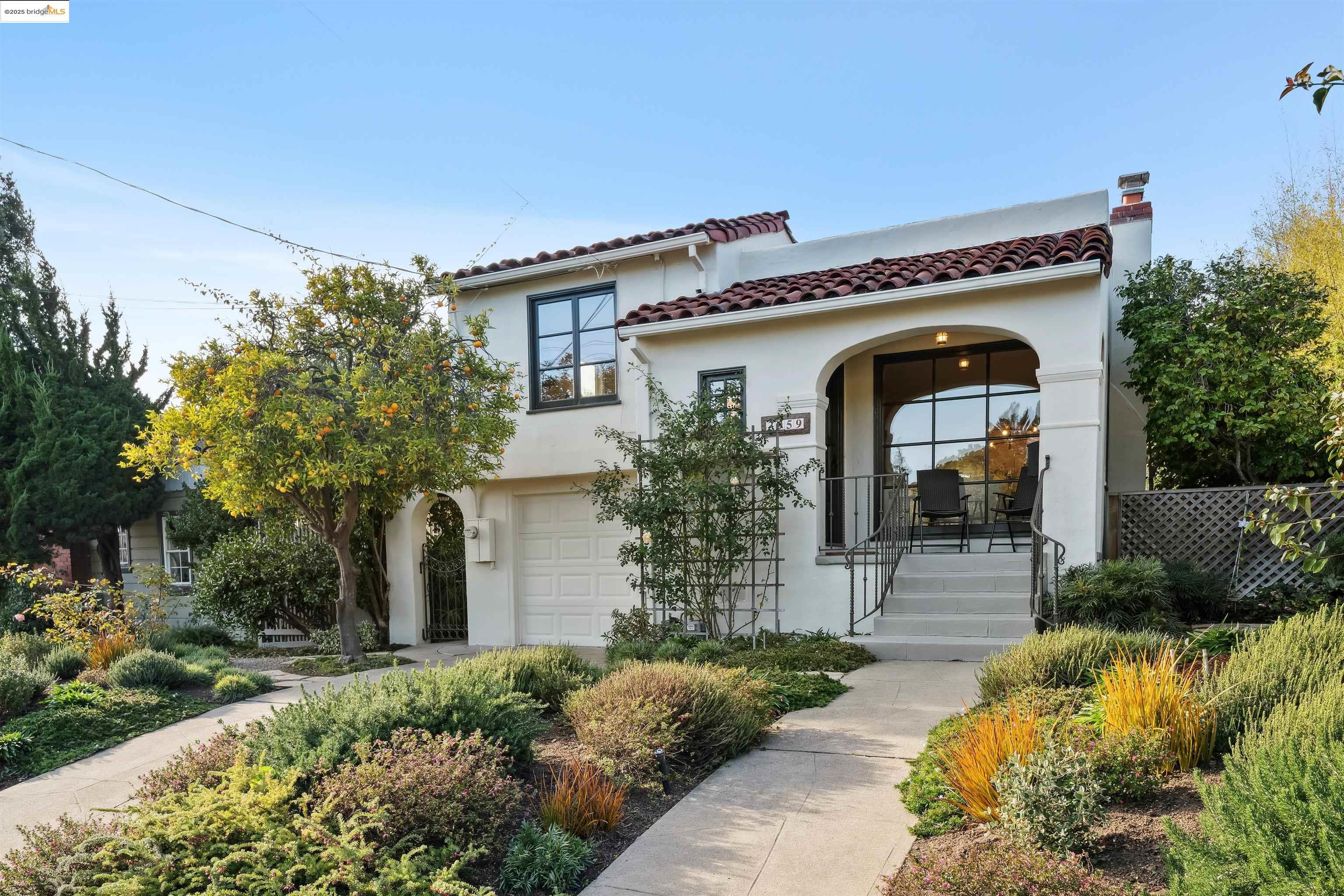 3959 Huntington
