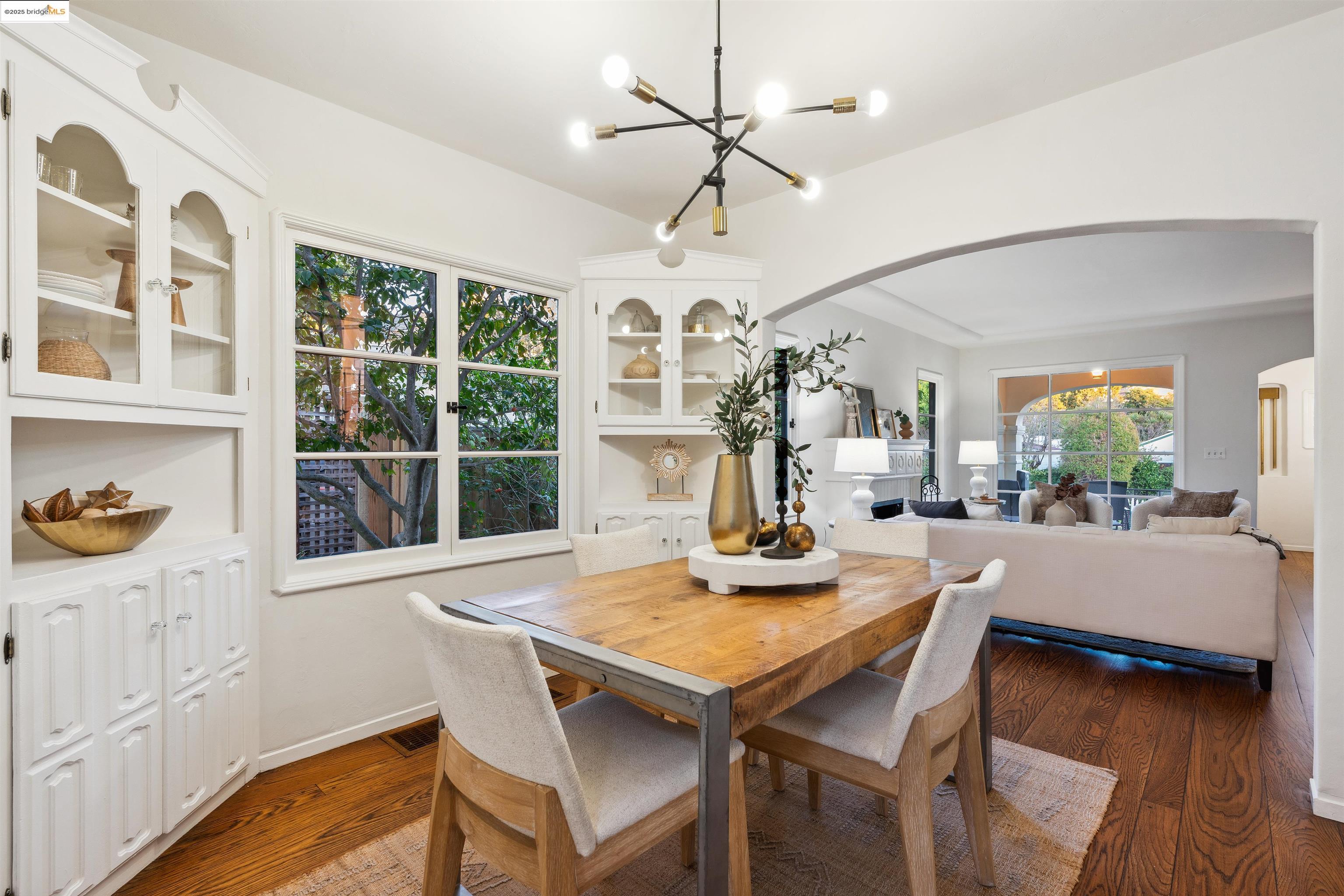3959 Huntington