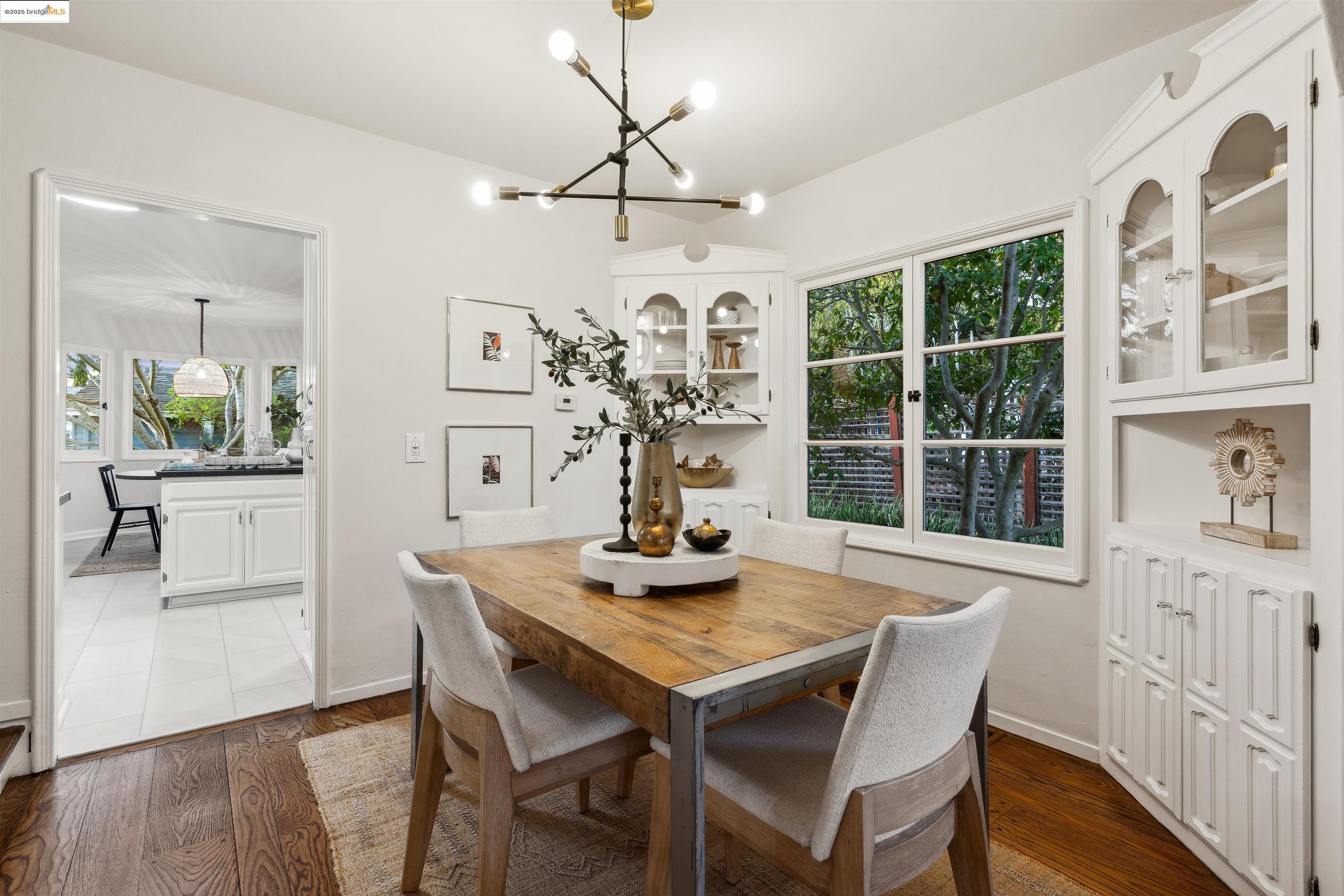 3959 Huntington