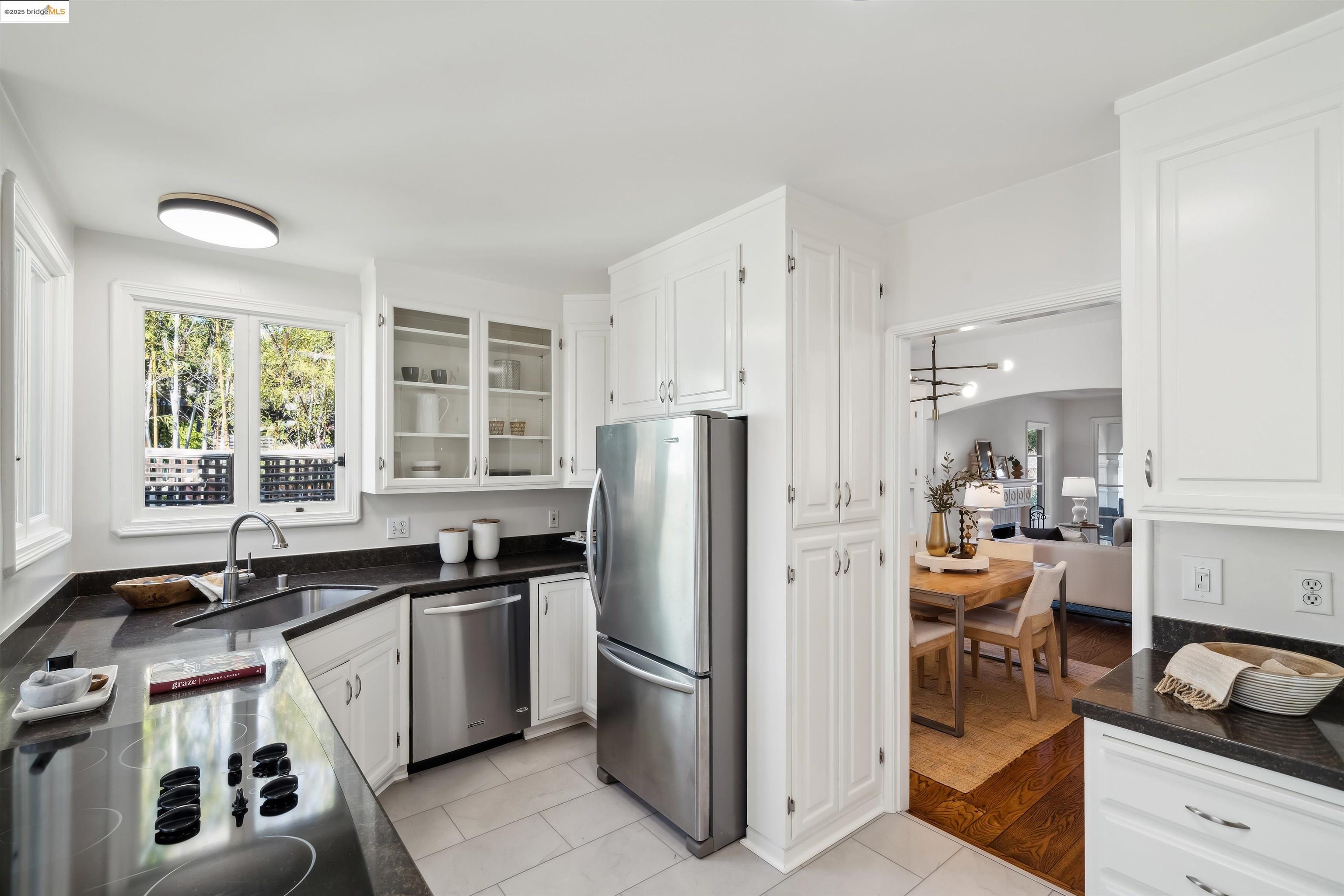 3959 Huntington