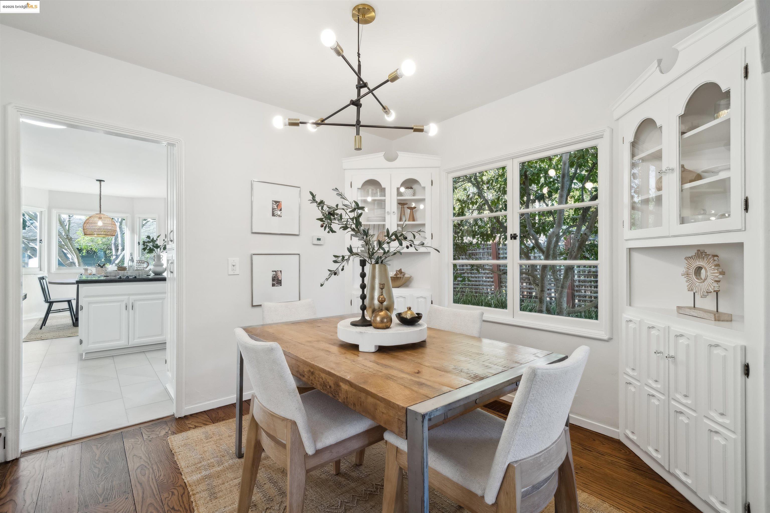 3959 Huntington