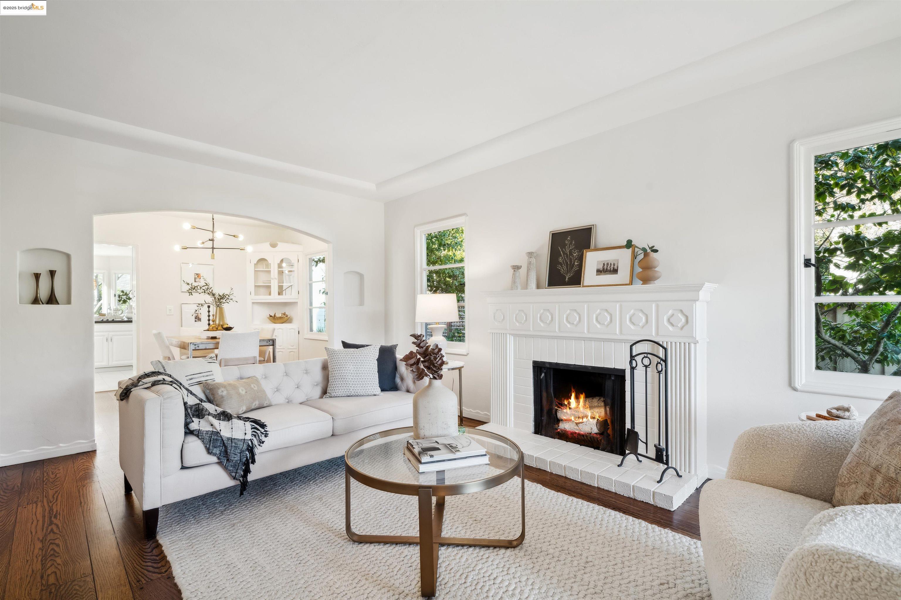 3959 Huntington