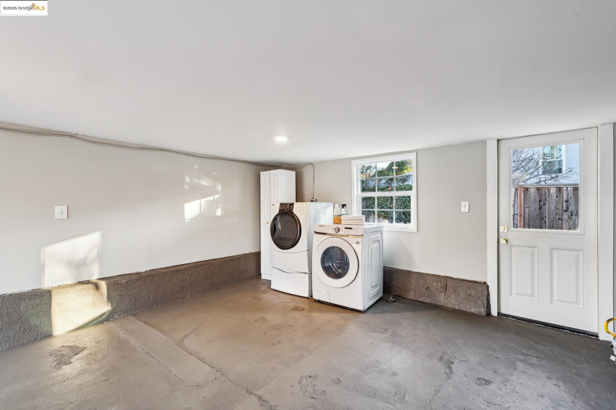 801 San Carlos Ave