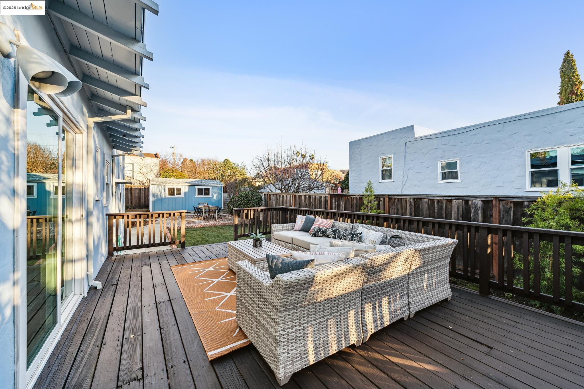 801 San Carlos Ave
