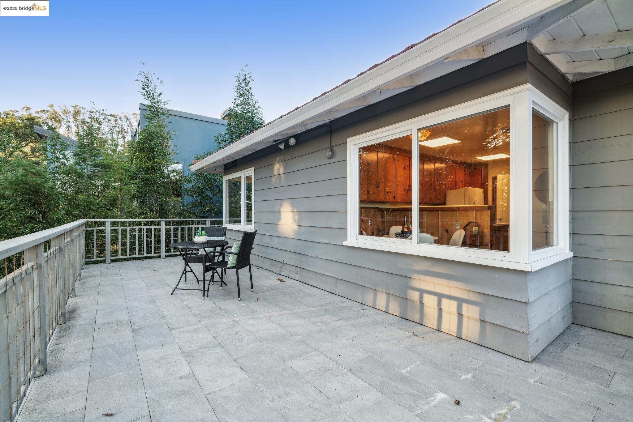 18 Kerr Avenue