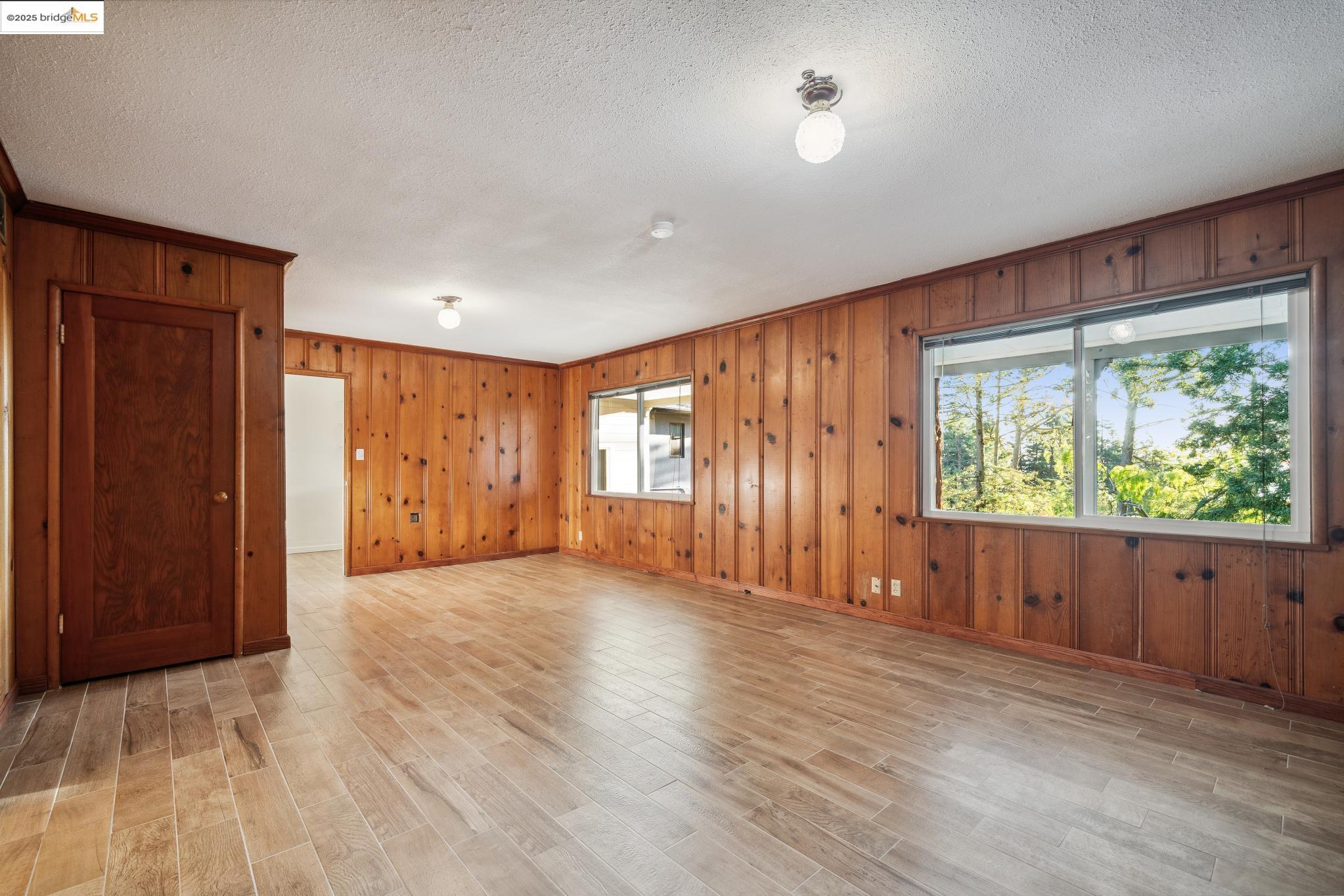 18 Kerr Avenue