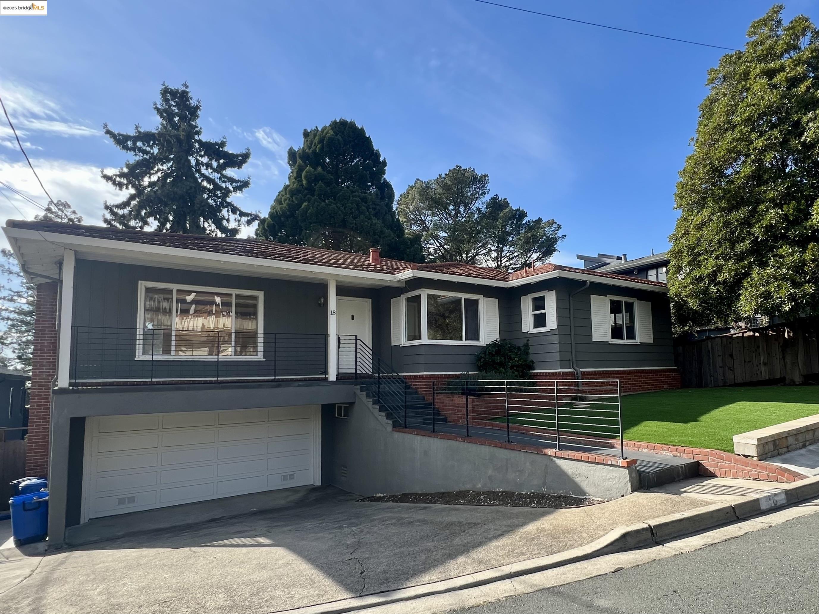 18 Kerr Avenue