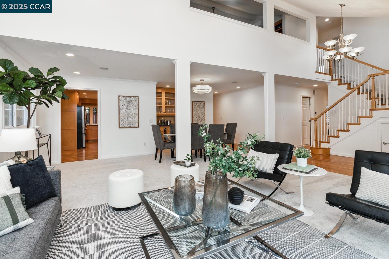 598 El Capitan Dr