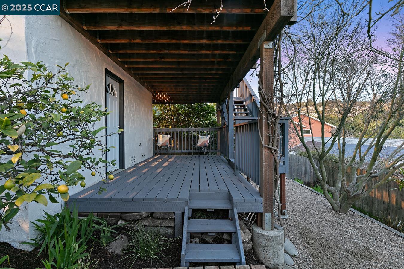 4660 Dolores Ave