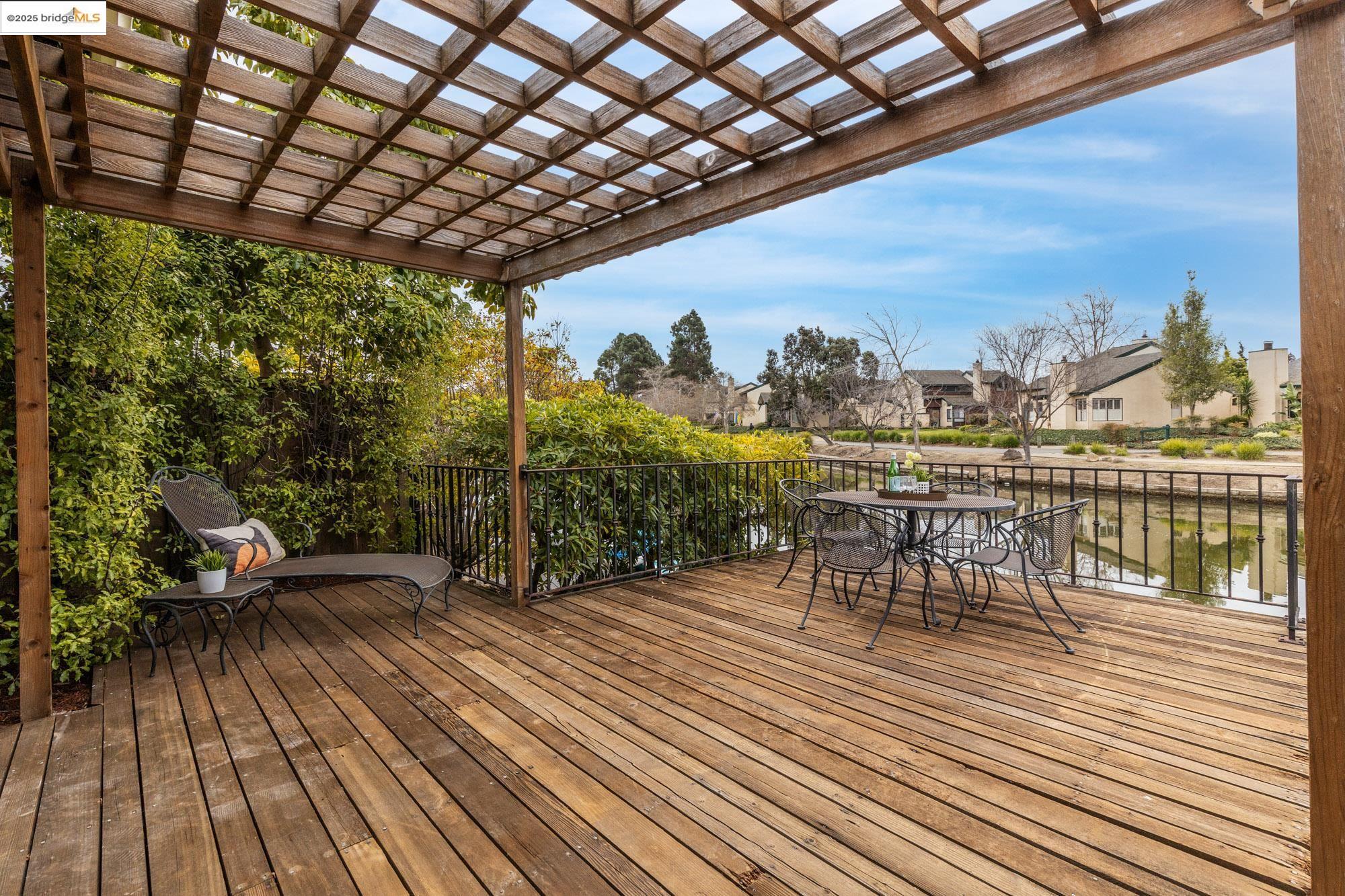 155 Oyster Pond Rd