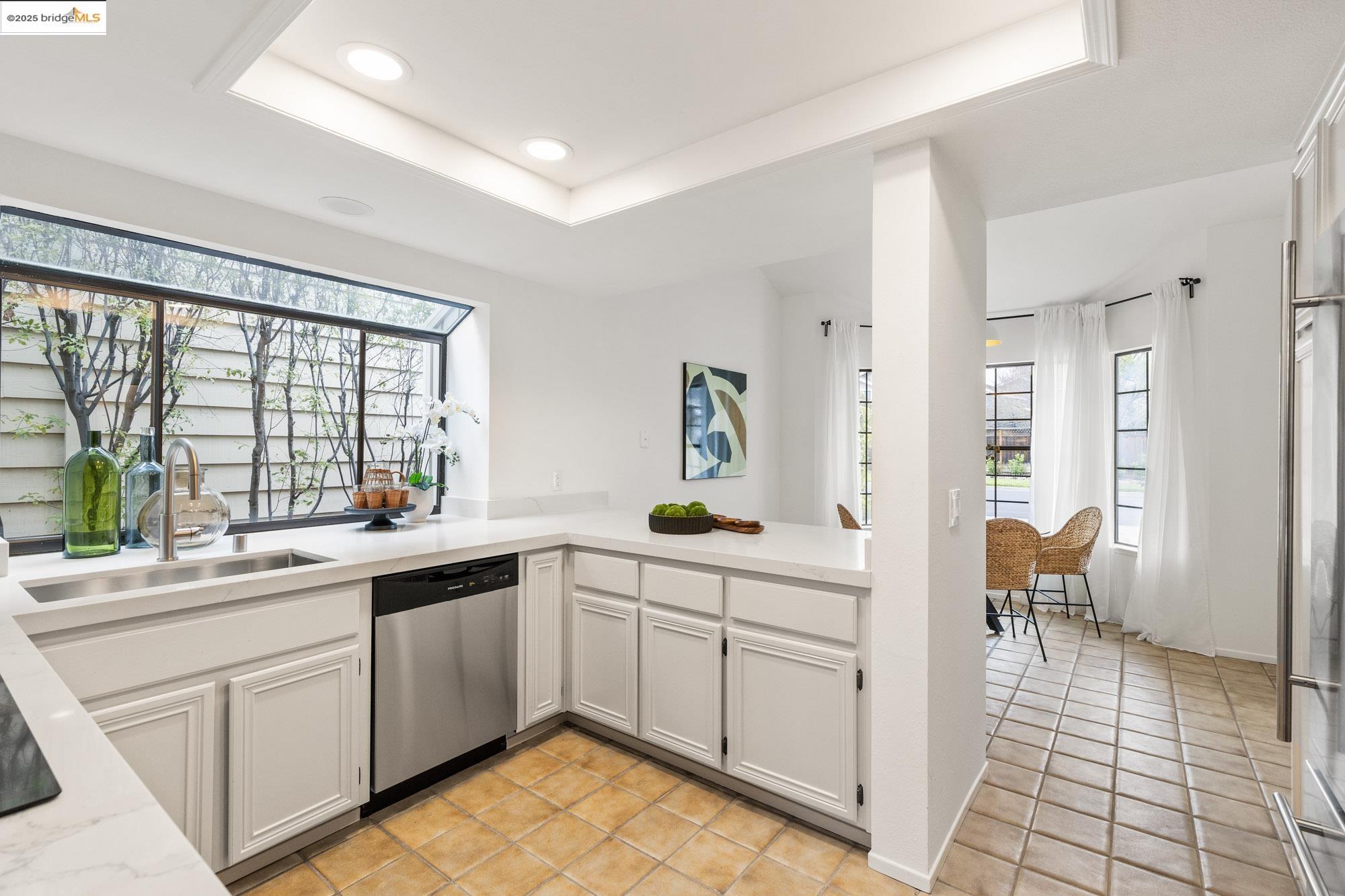 155 Oyster Pond Rd