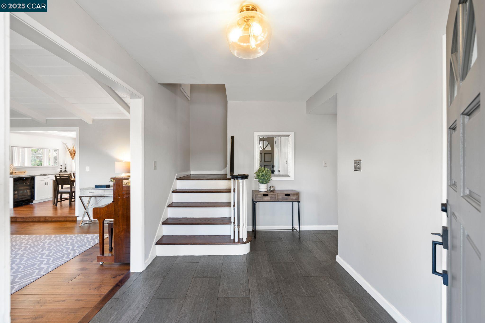 13 Inverleith Ter