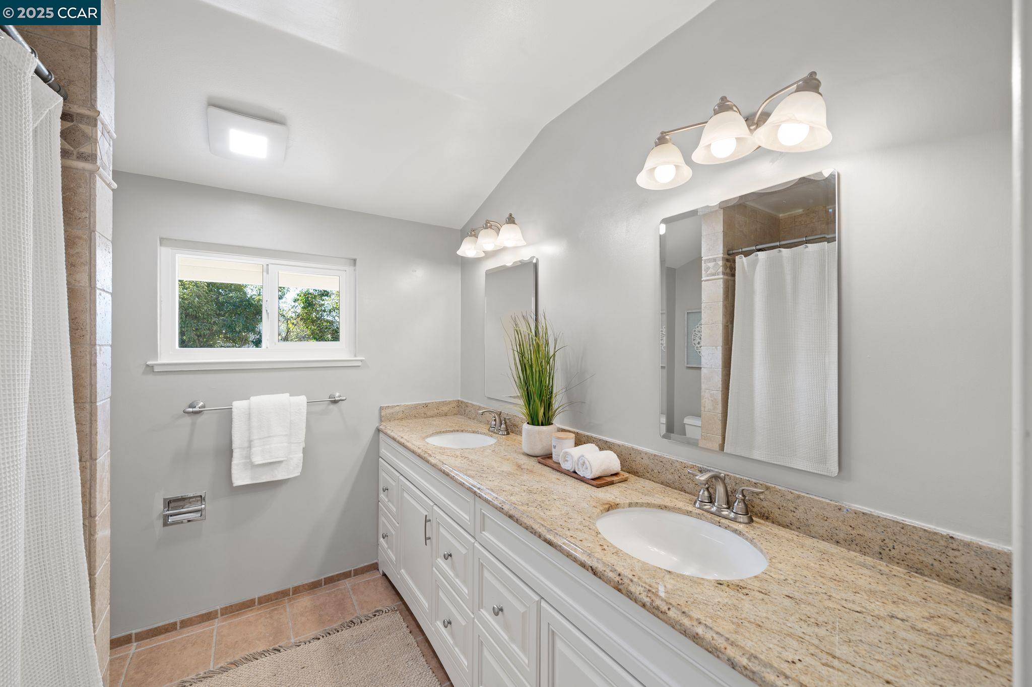 13 Inverleith Ter