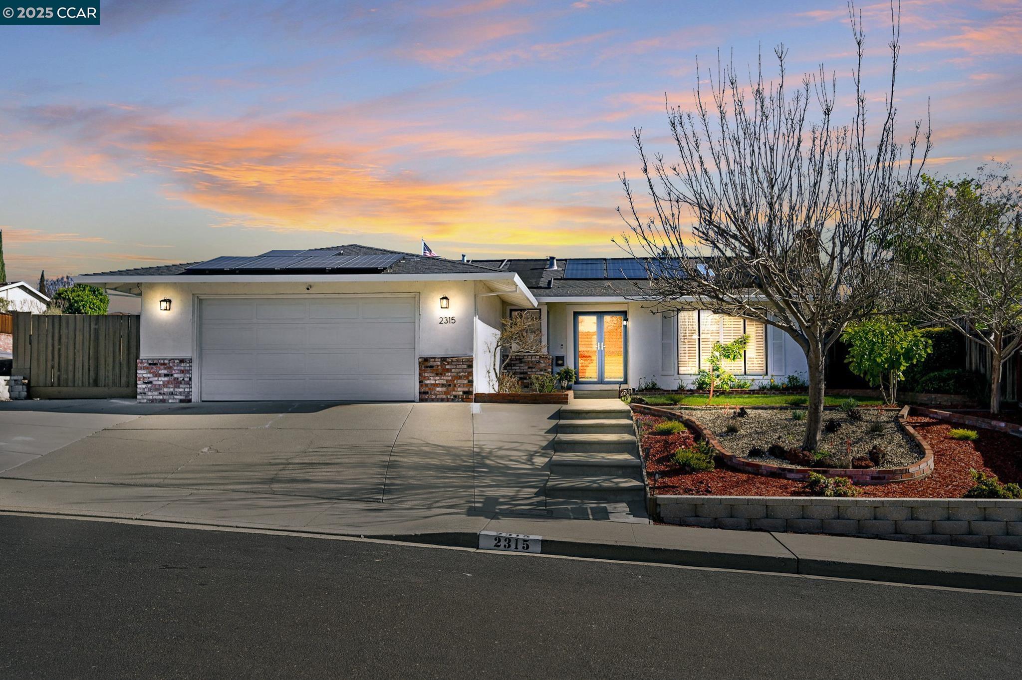 2315 Arcadia Place