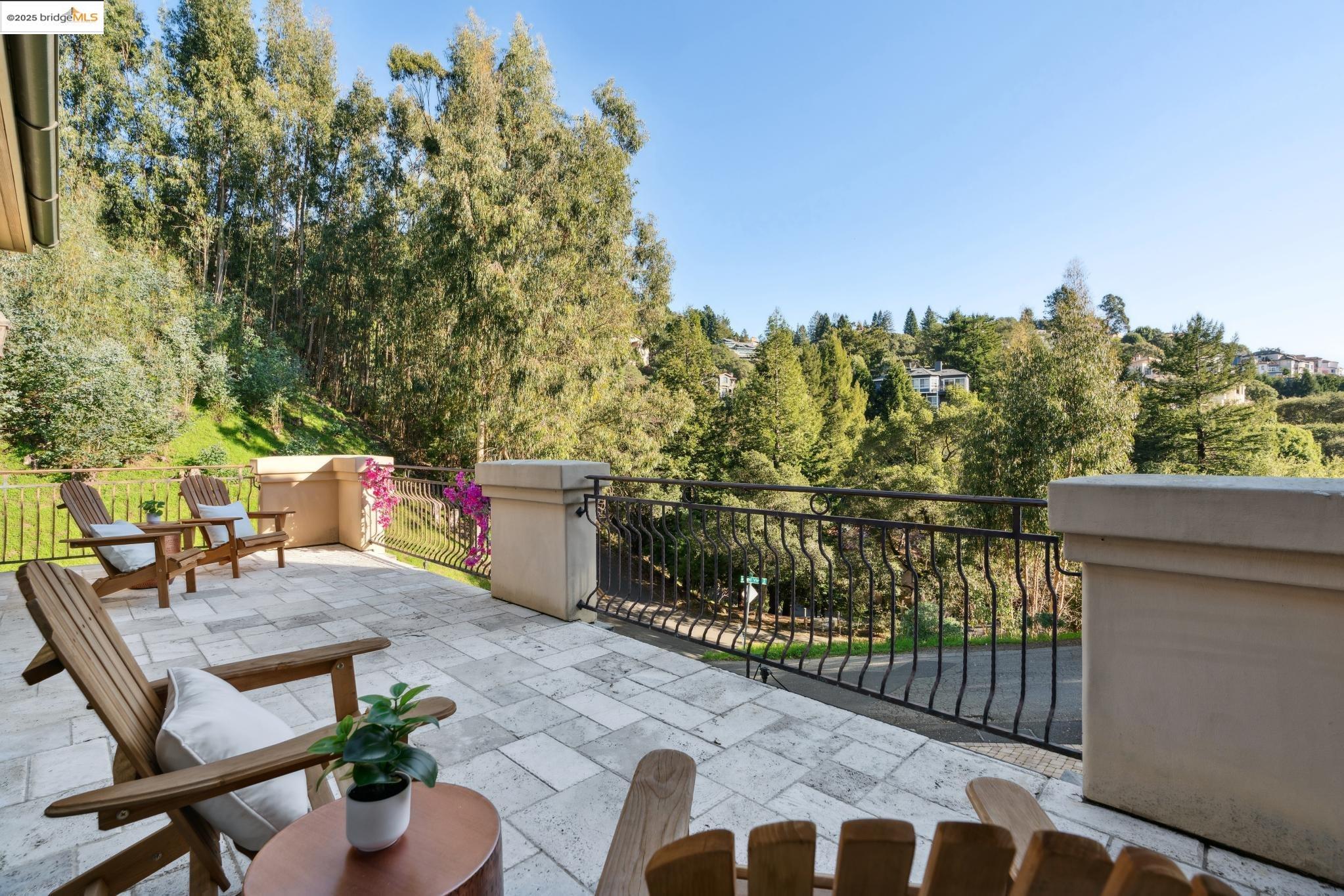 6 Perth Pl