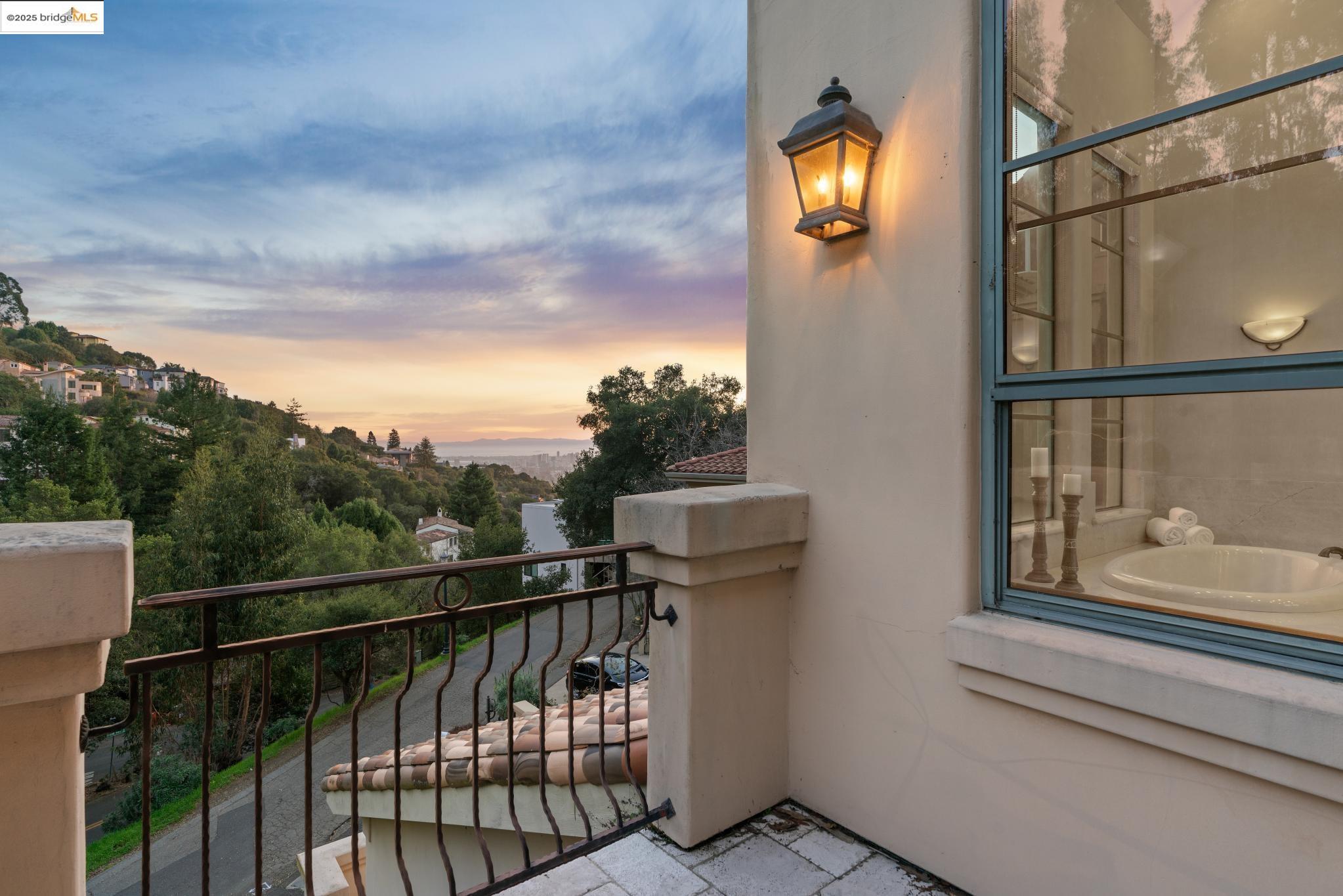 6 Perth Pl