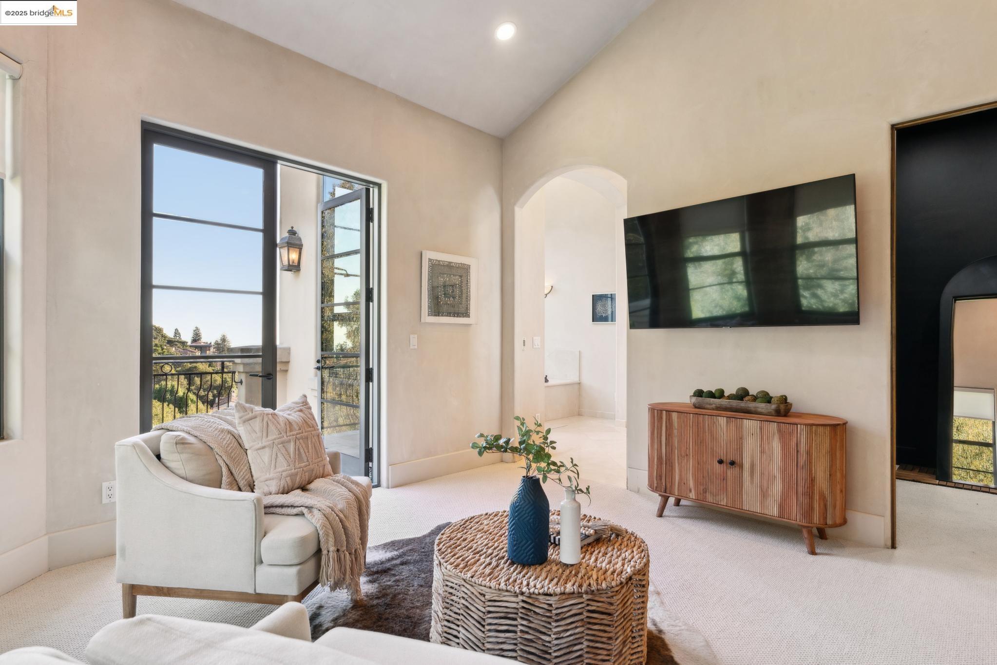 6 Perth Pl
