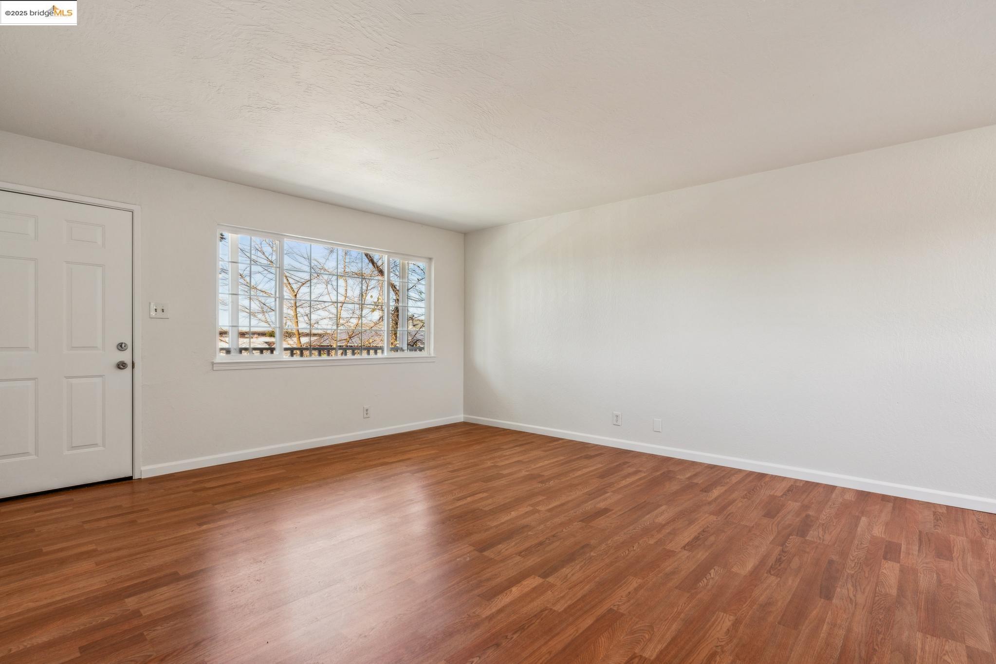 1109 Broadway Ave.