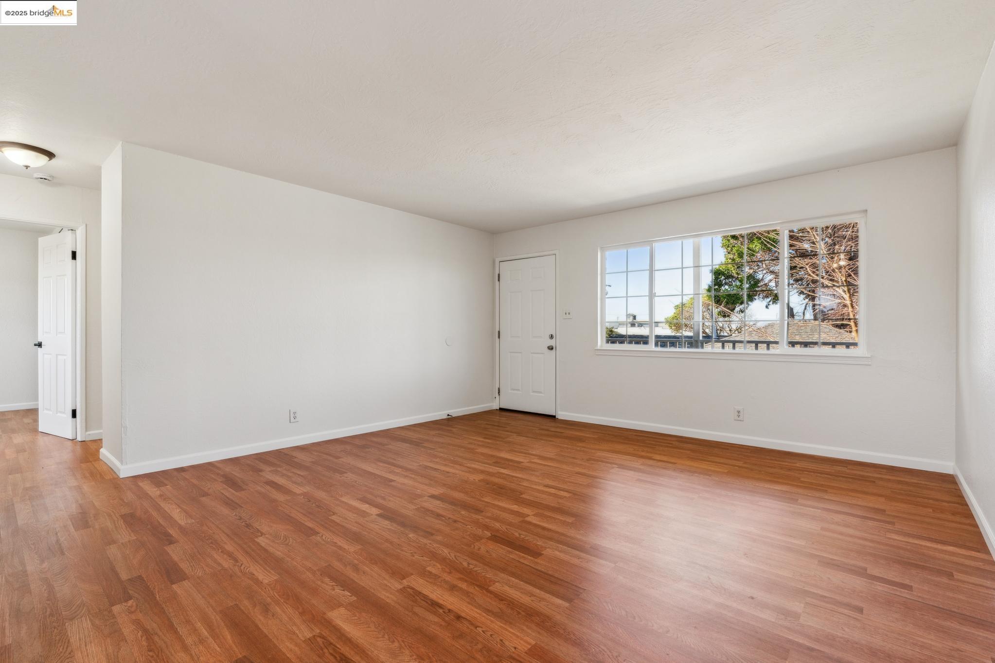 1109 Broadway Ave.