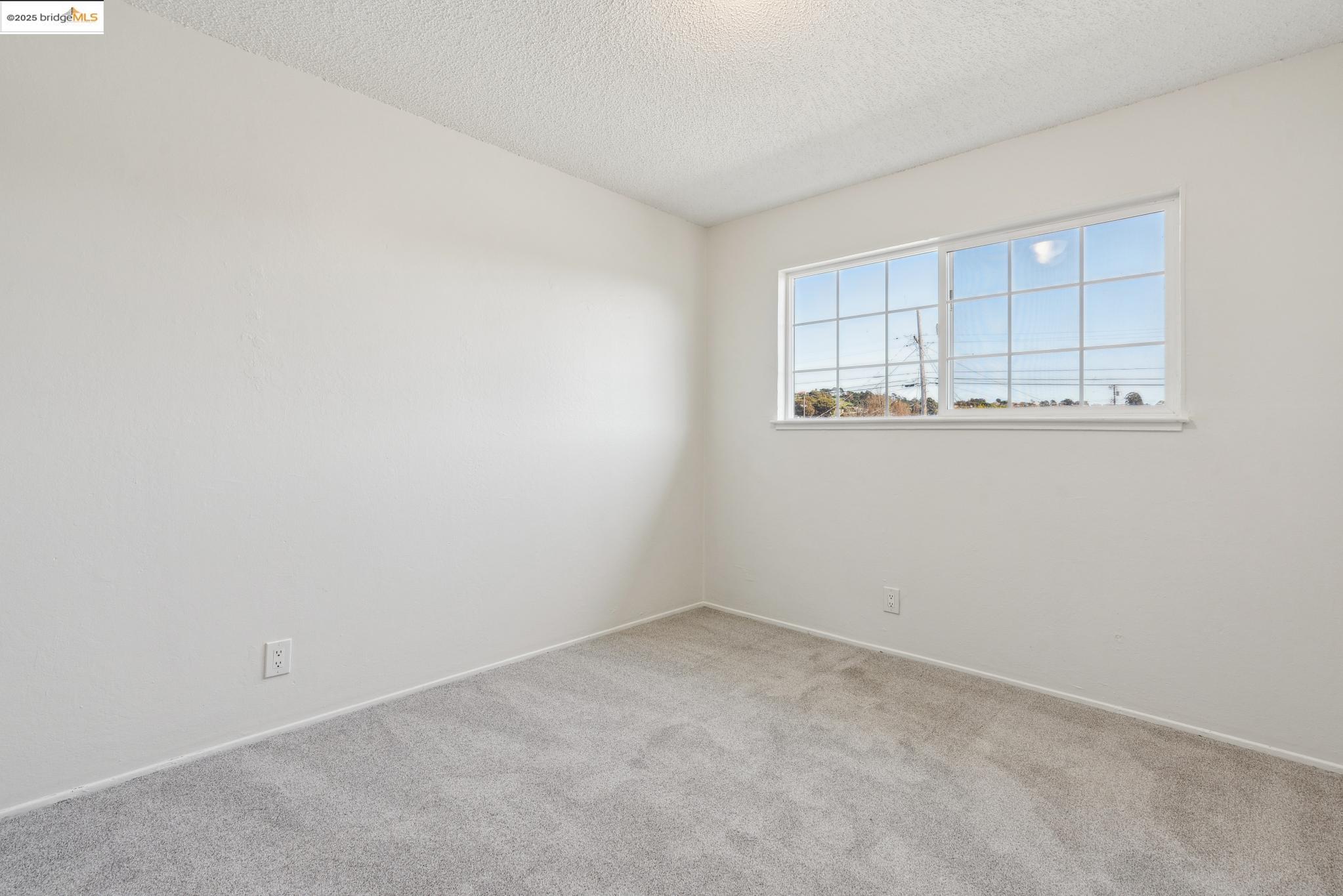 1109 Broadway Ave.