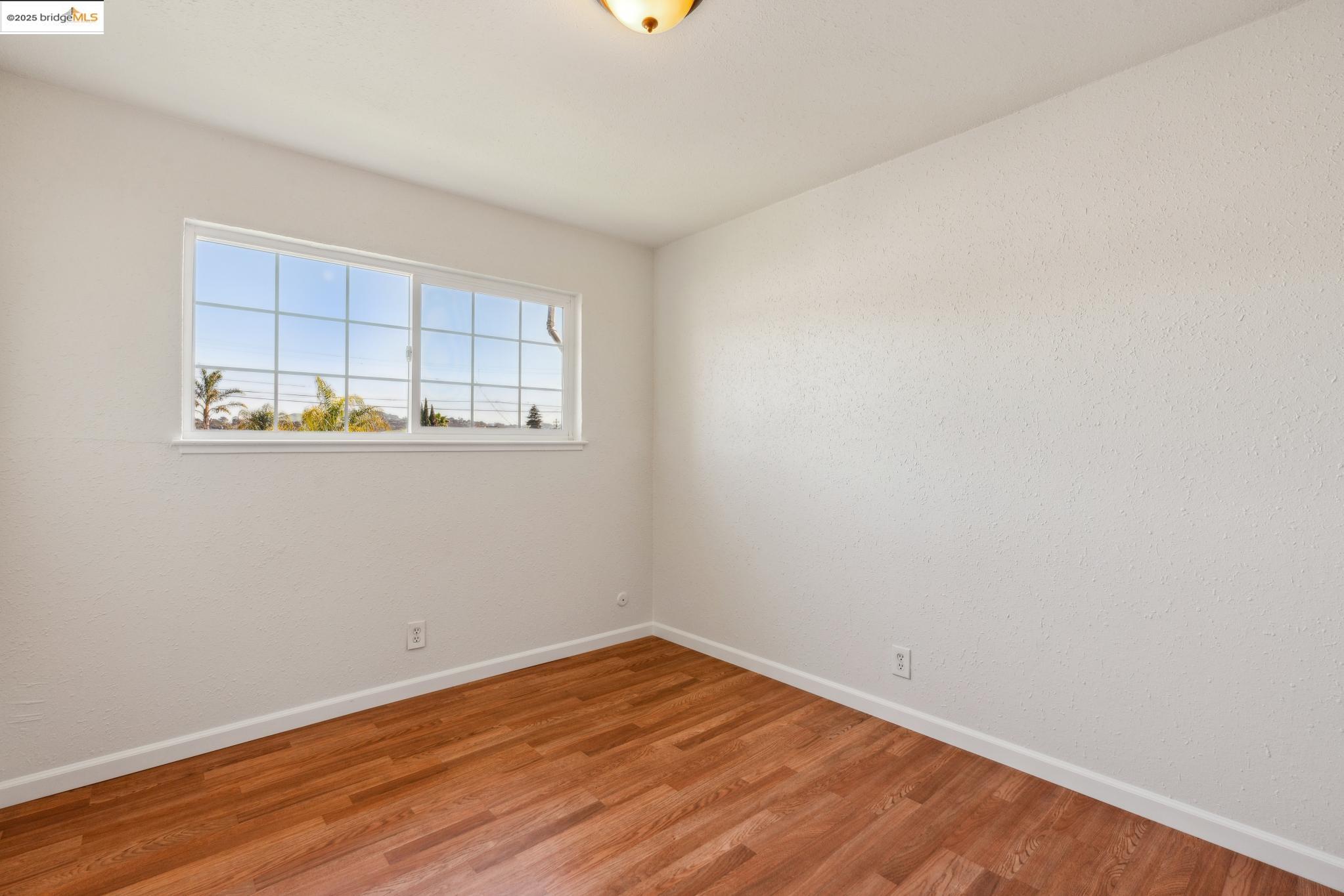 1109 Broadway Ave.
