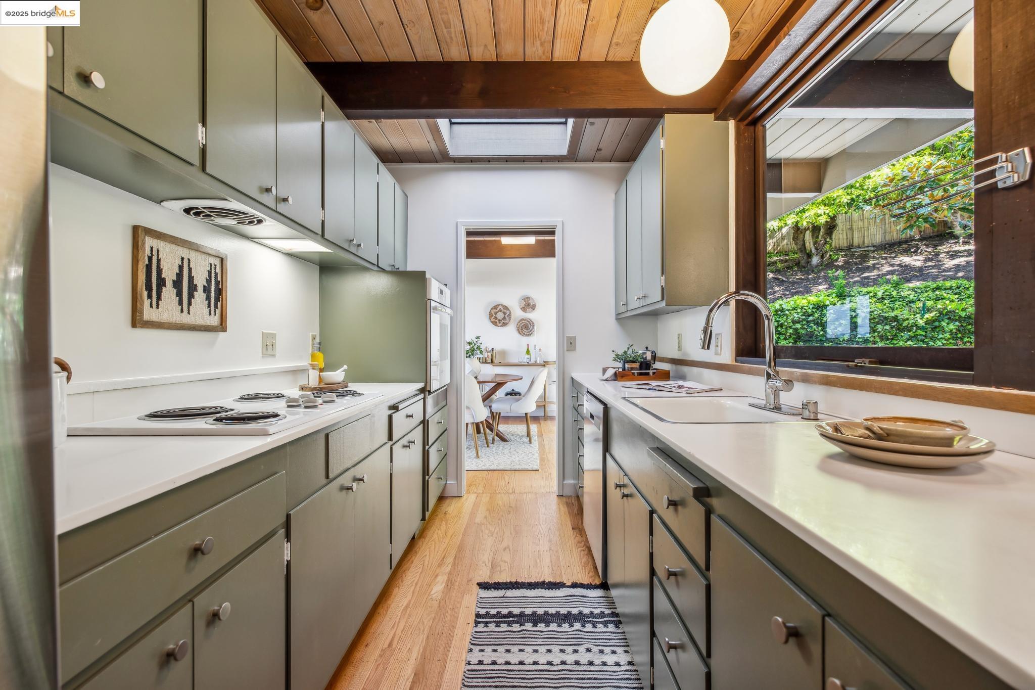 8 Norwood Avenue