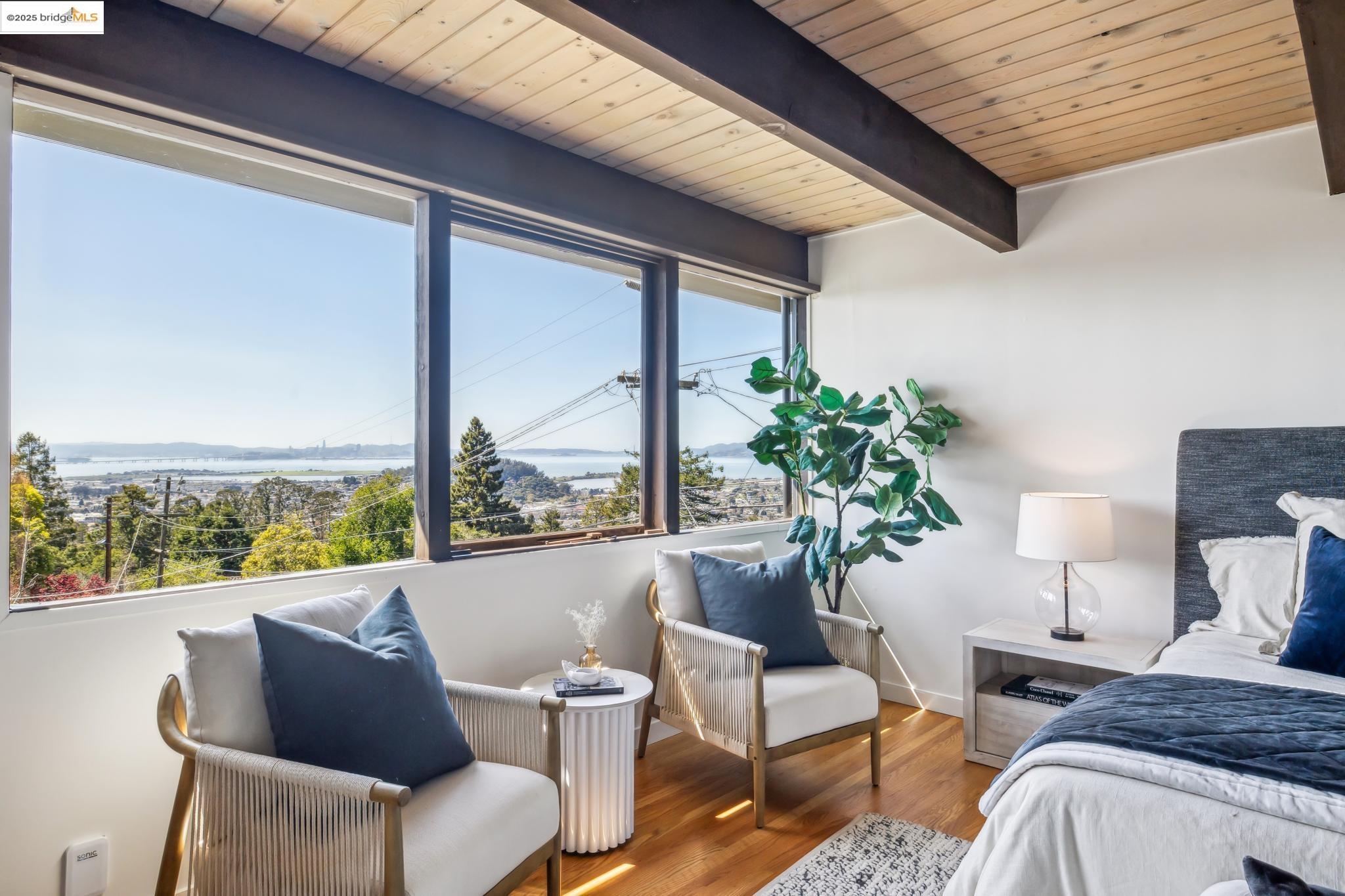 8 Norwood Avenue