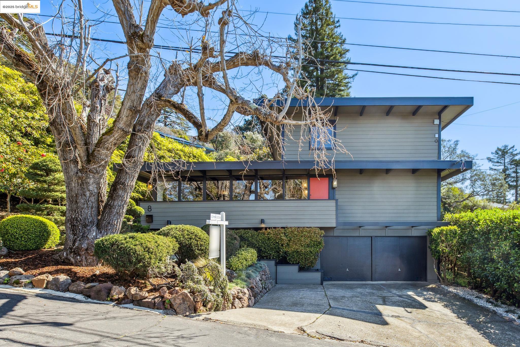 8 Norwood Avenue