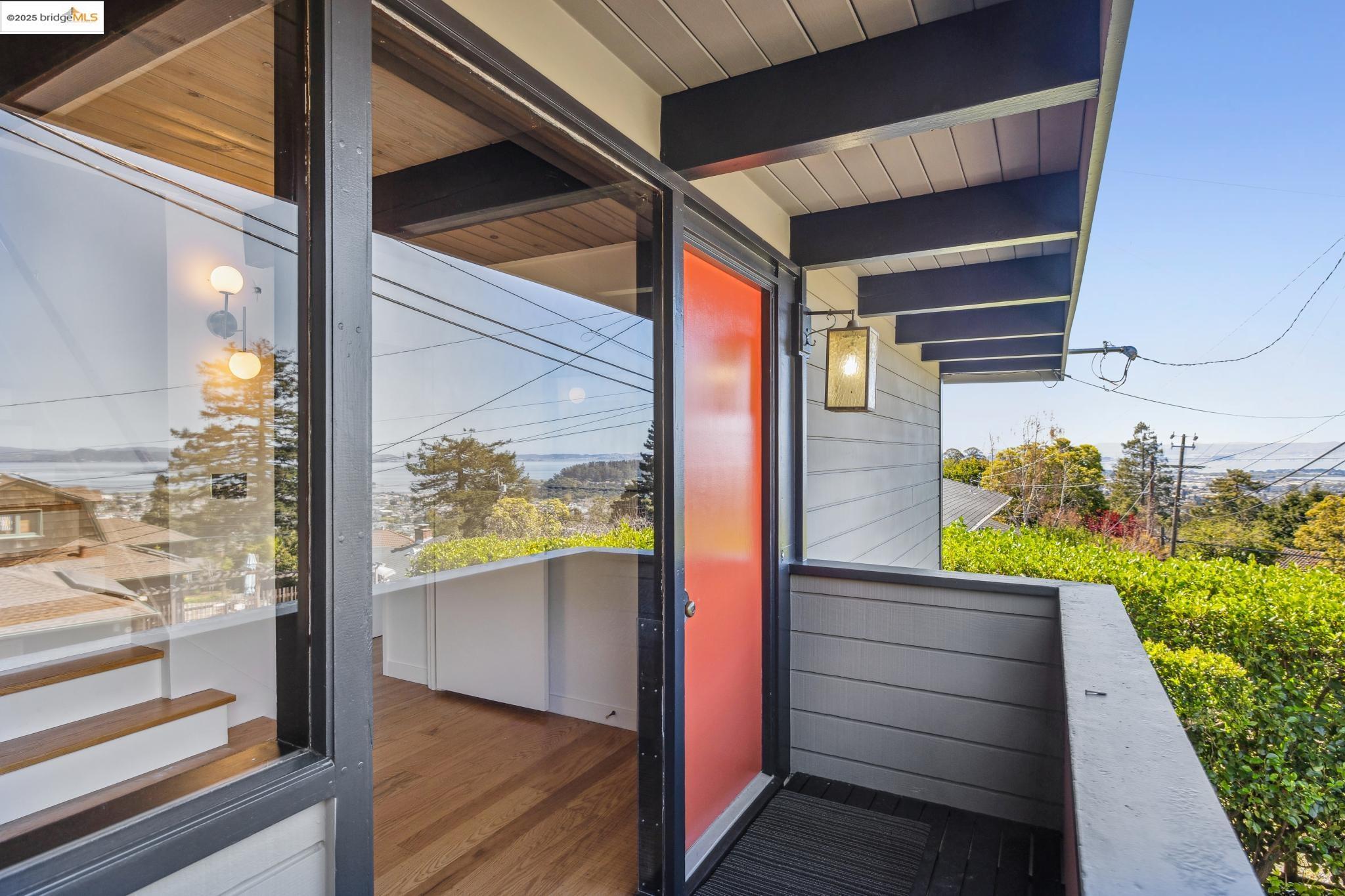 8 Norwood Avenue