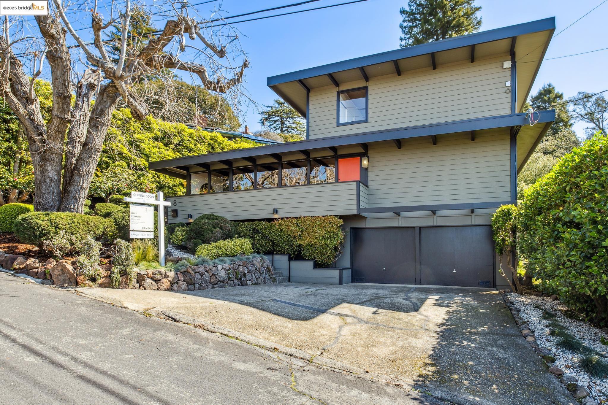 8 Norwood Avenue