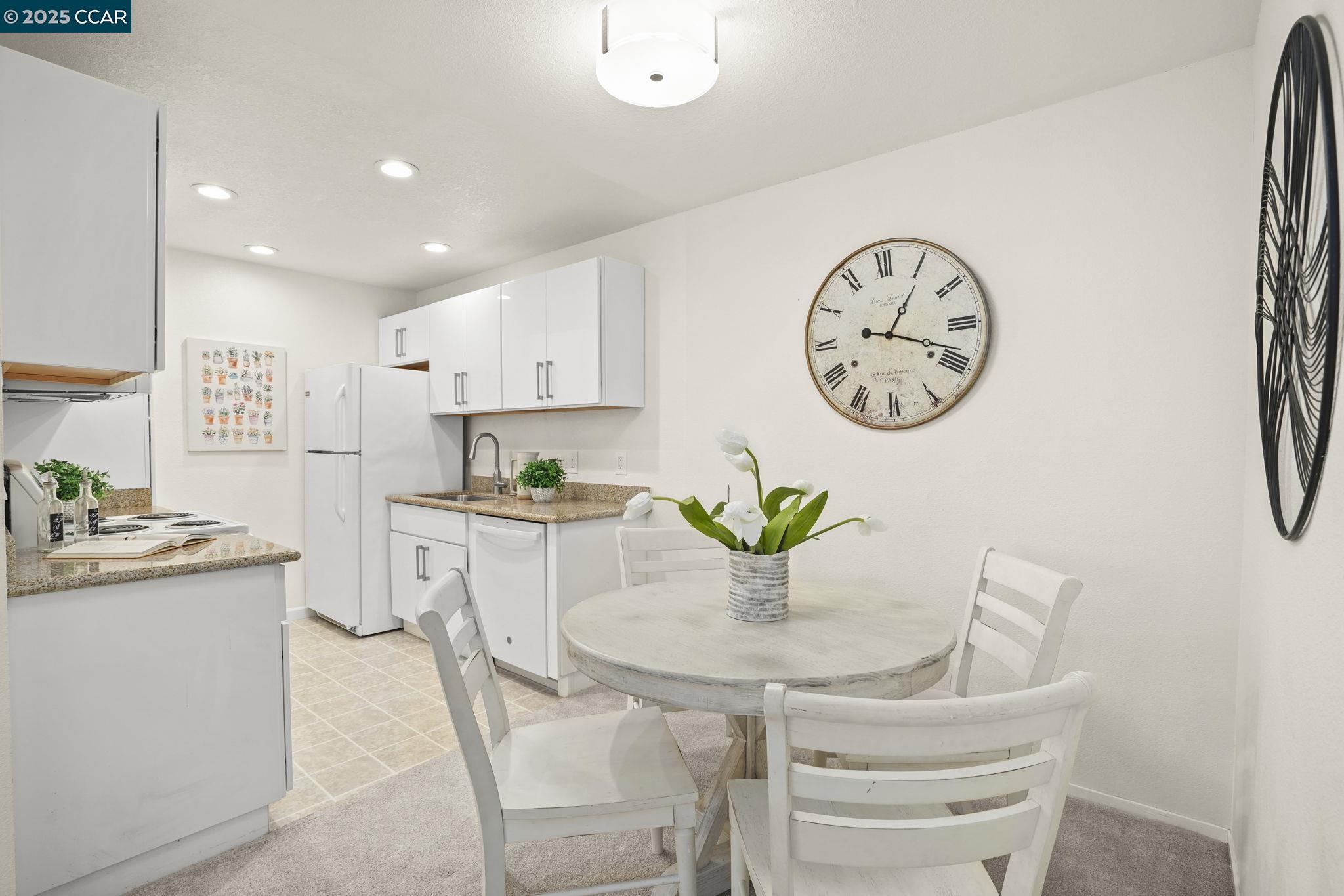 1407 Marchbanks Drive # 4