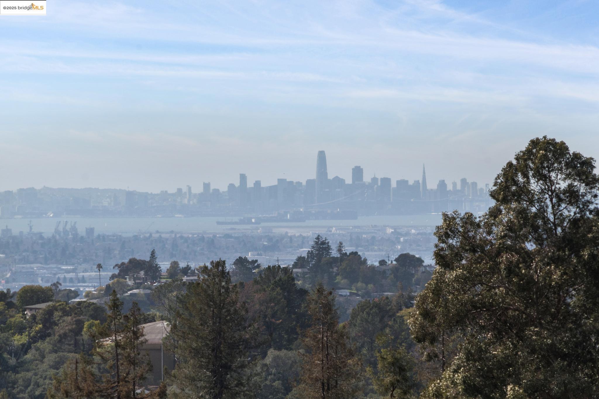 93 Thousand Oaks St