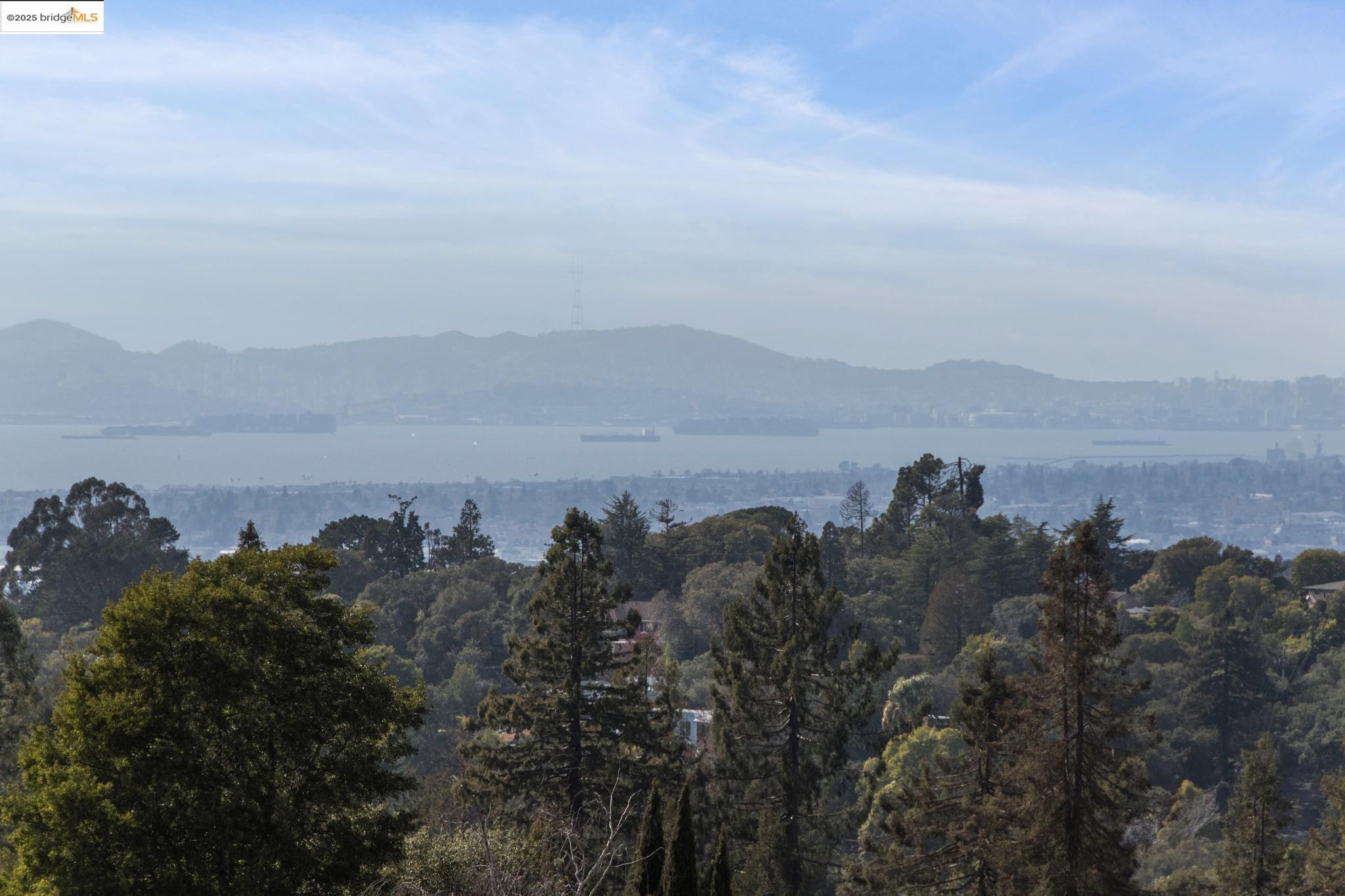 93 Thousand Oaks St