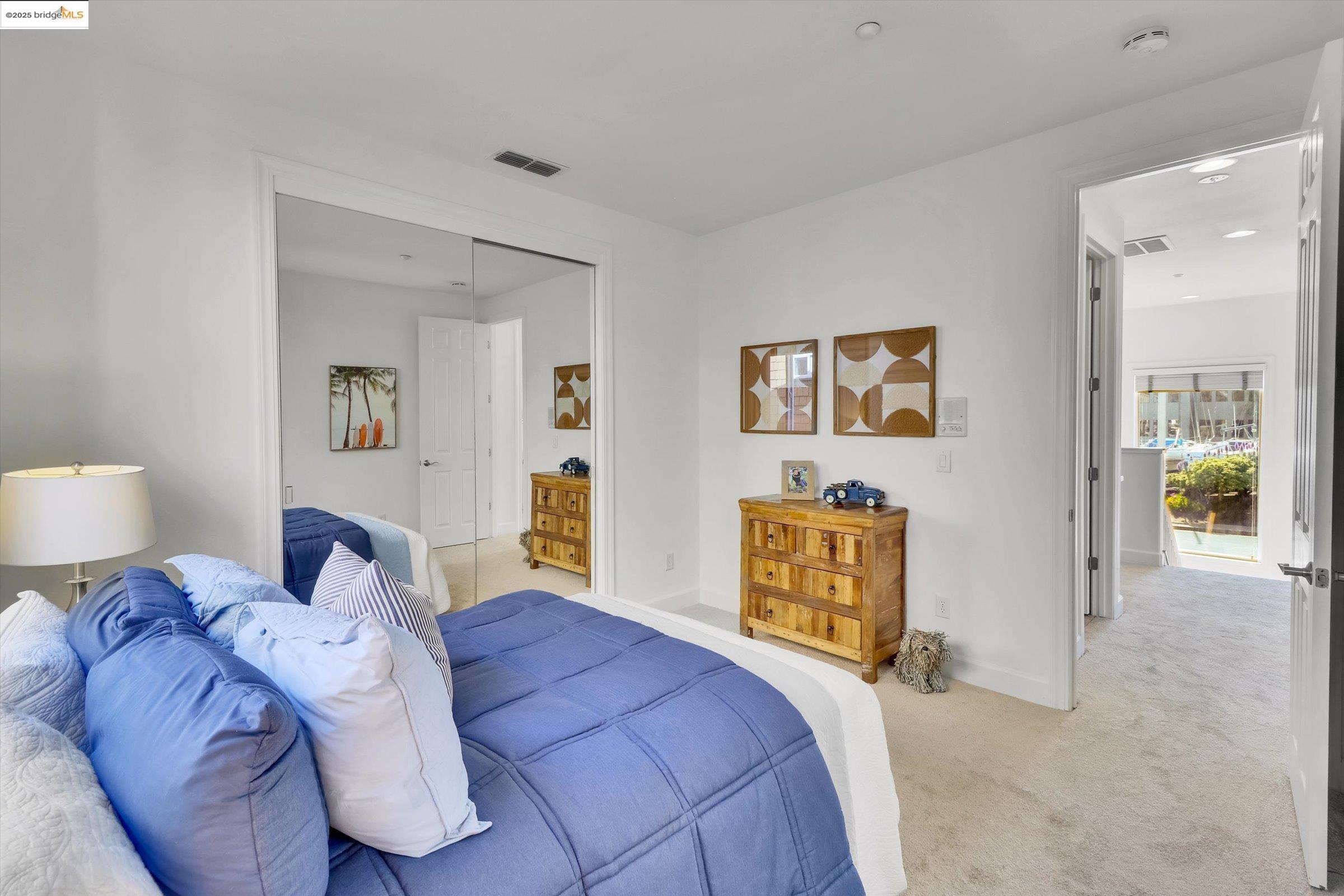 235 Paradise Bay Ct