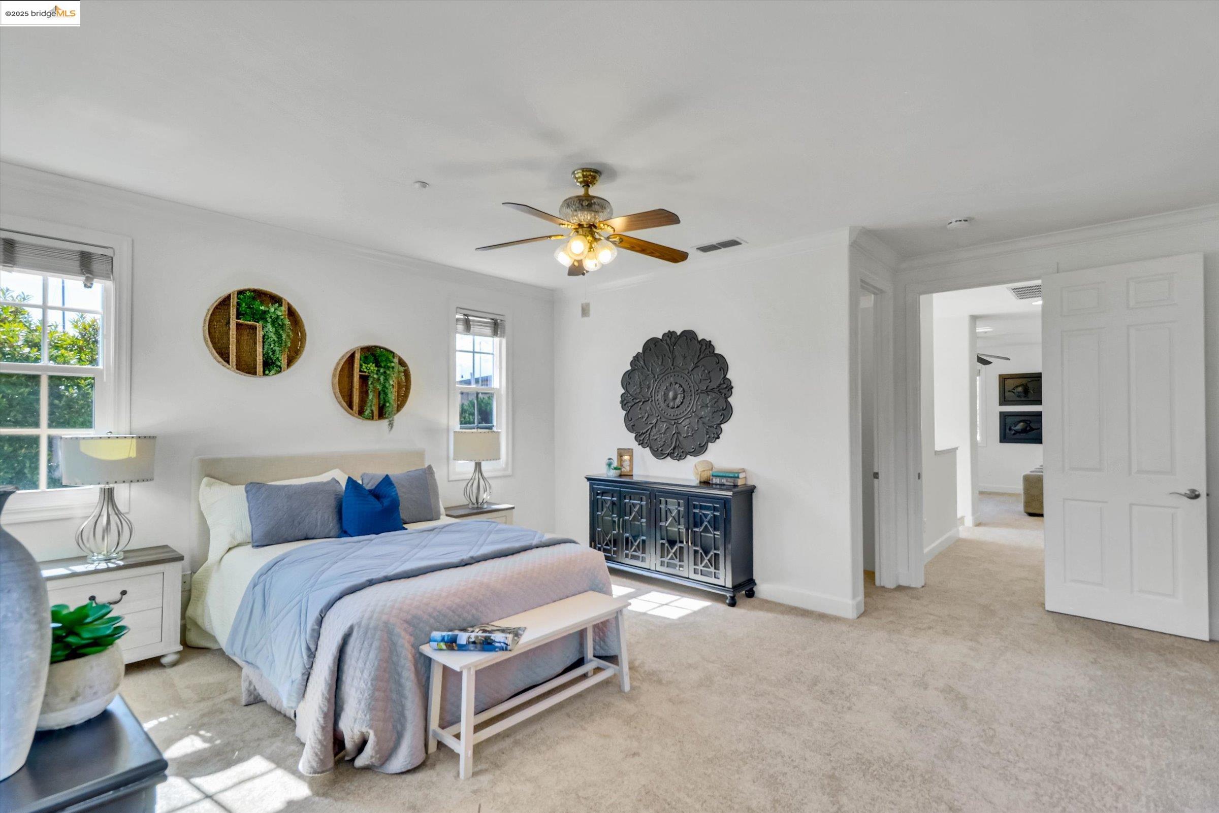 235 Paradise Bay Ct