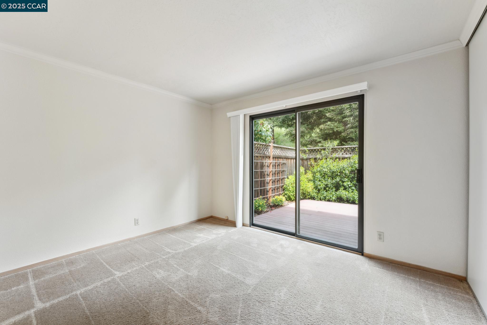 2480 Heatherleaf Ln.