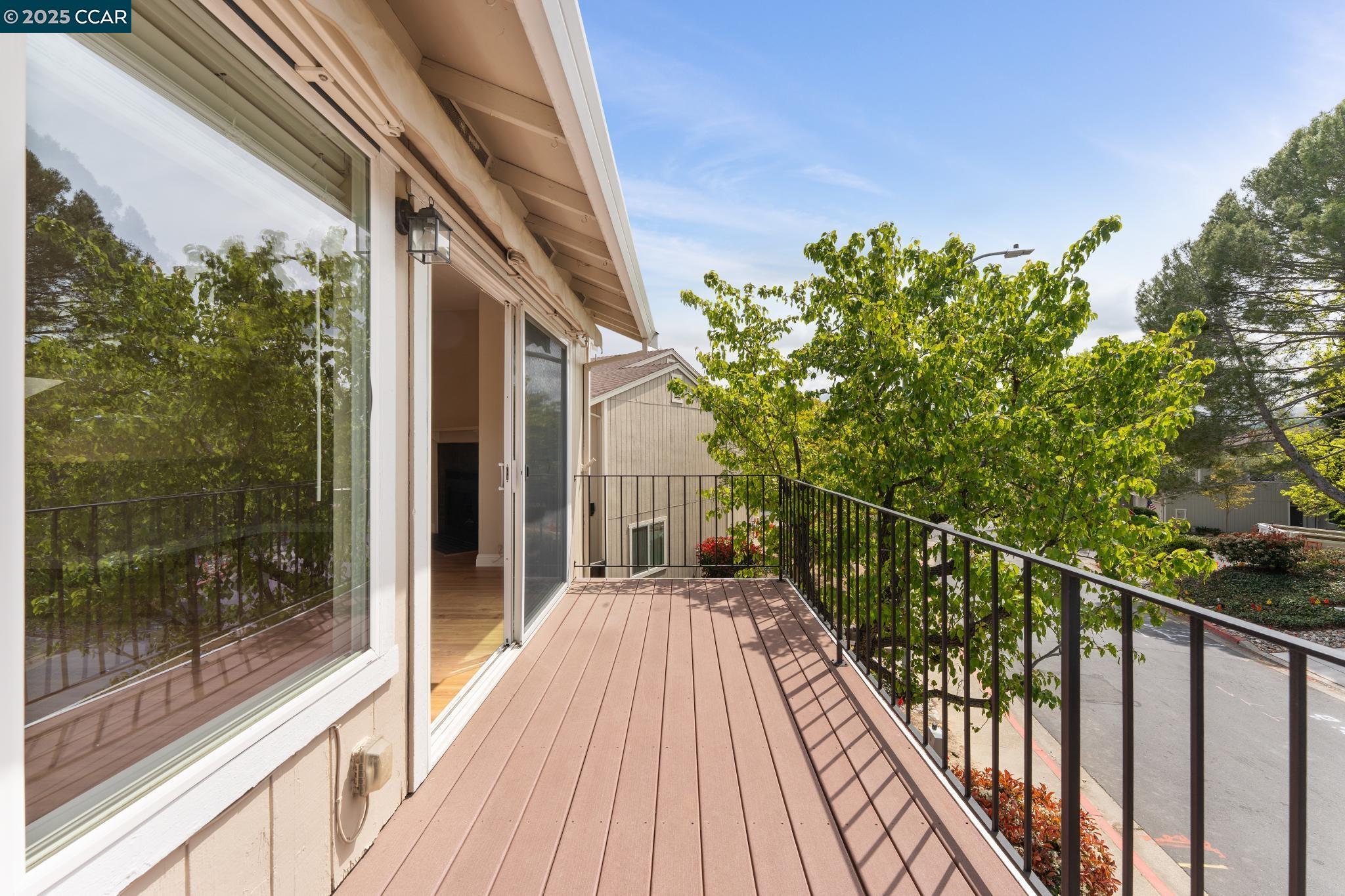 2480 Heatherleaf Ln.