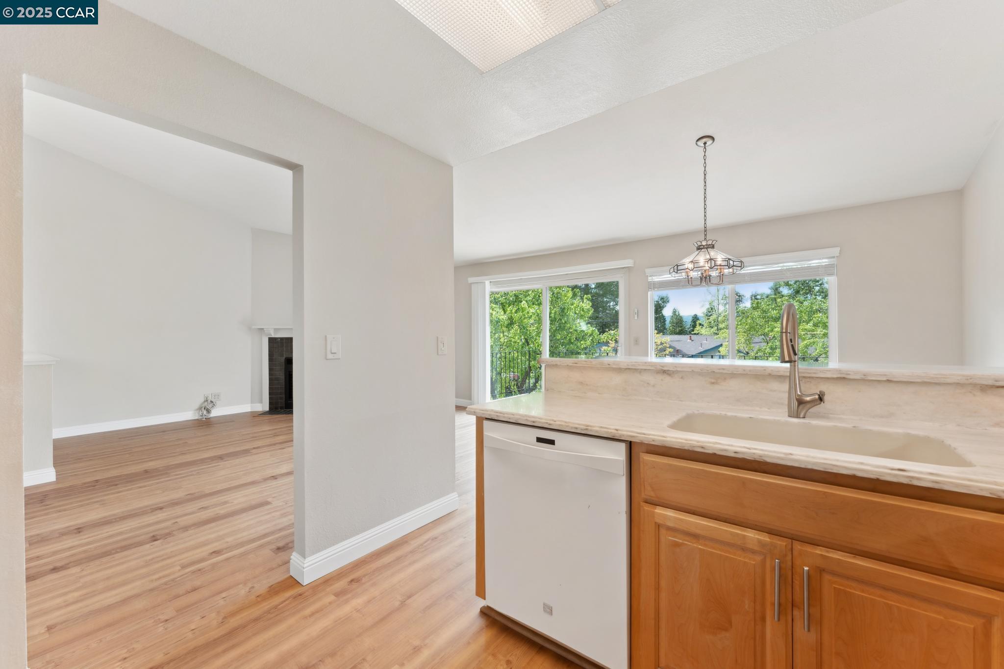 2480 Heatherleaf Ln.